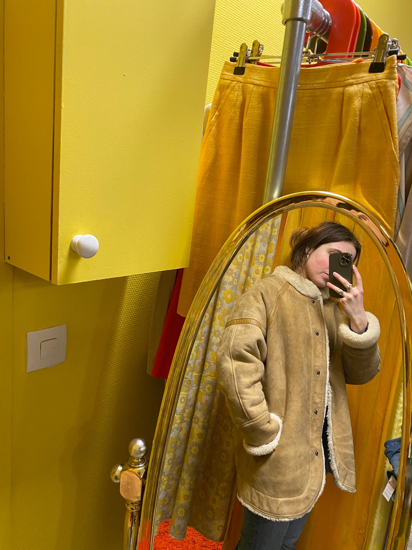 Manteau en peau lainée