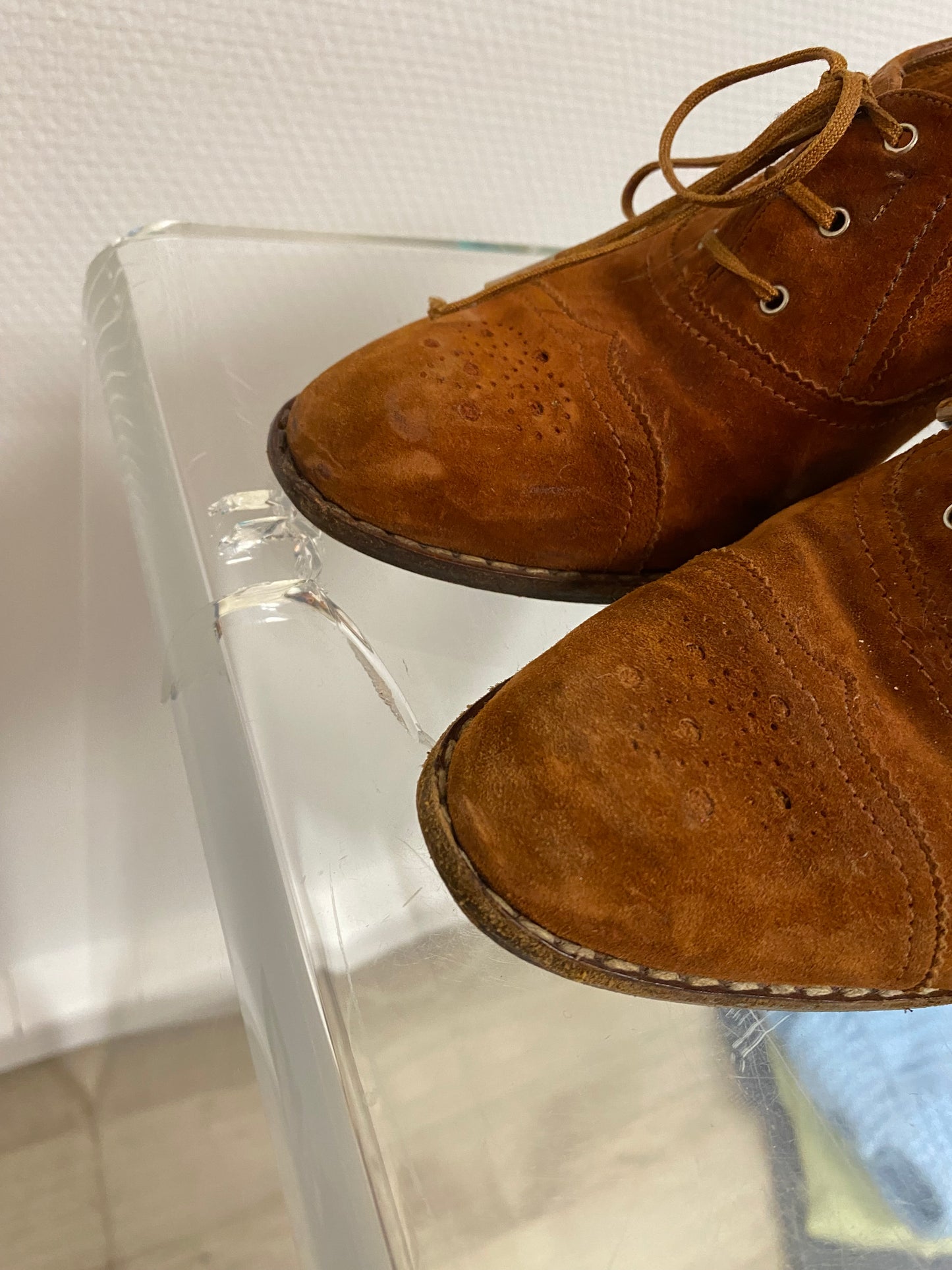 Chaussure en daim Yves Saint Laurent