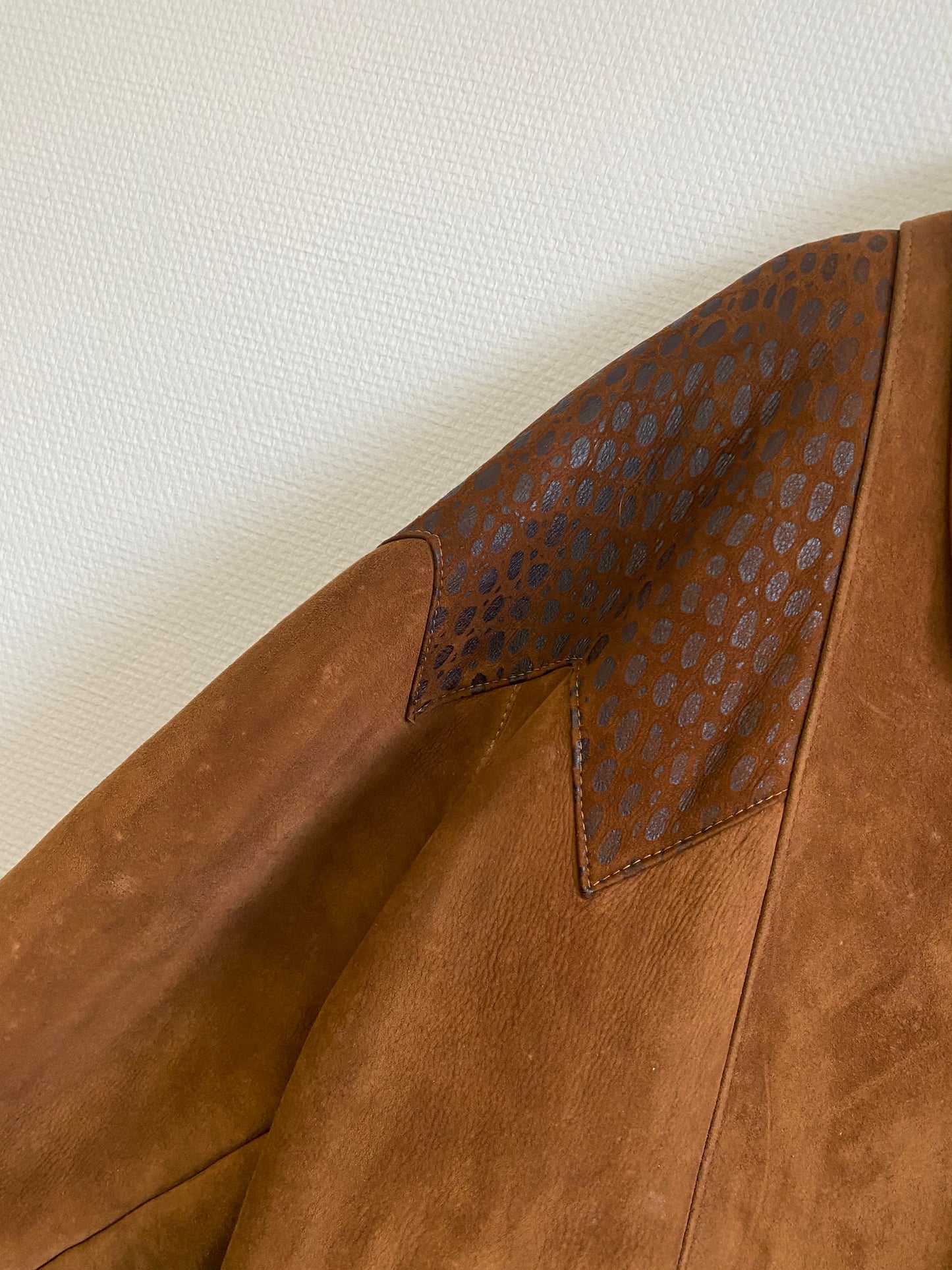 Manteau en peau lainée 80s