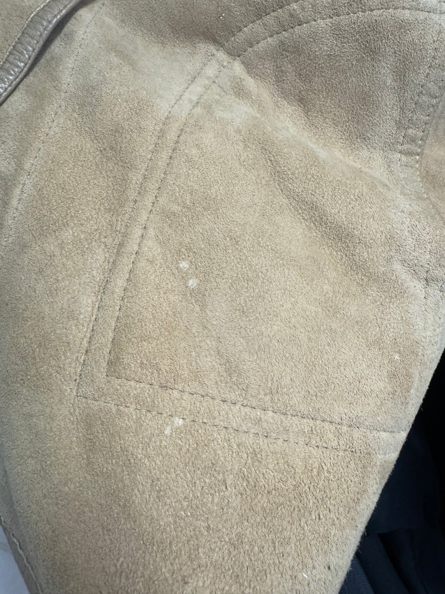 Manteau en peau lainée