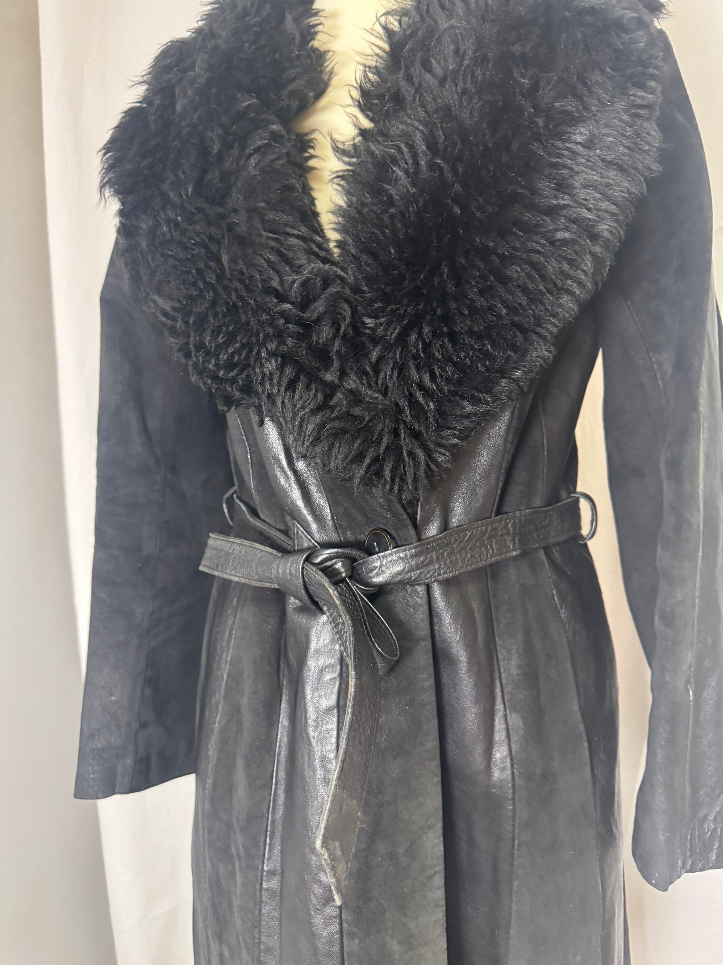 Manteau long en cuir