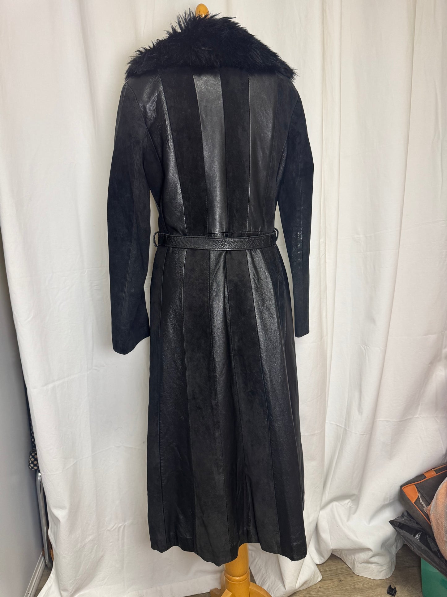 Manteau long en cuir