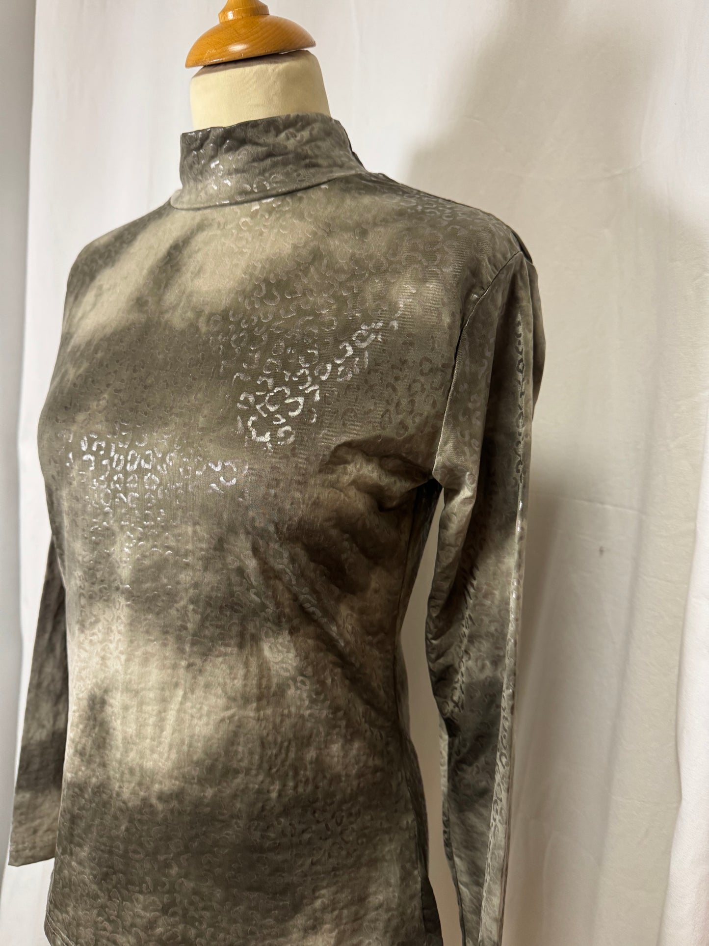 T-shirt léopard kaki