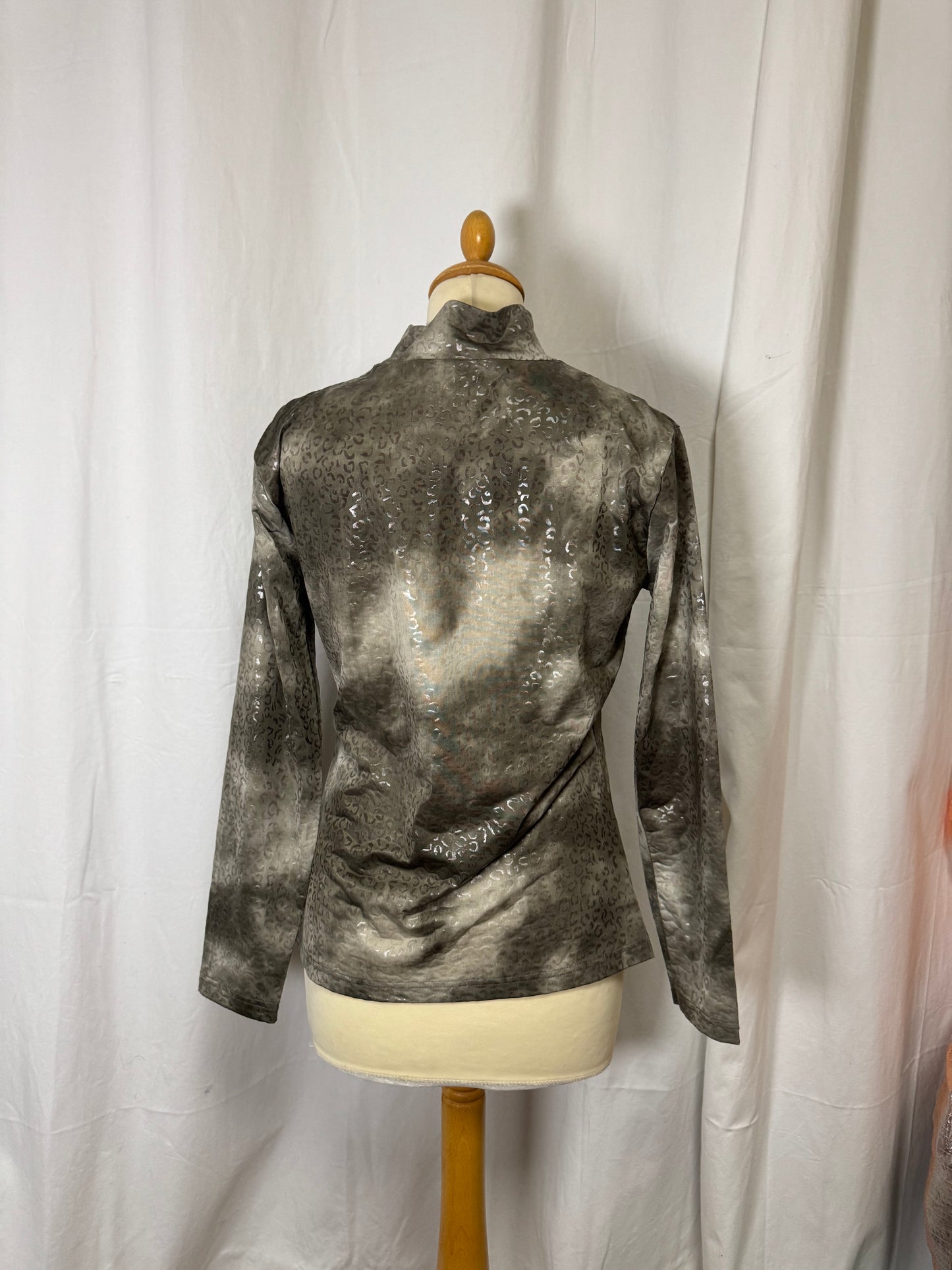 T-shirt léopard kaki