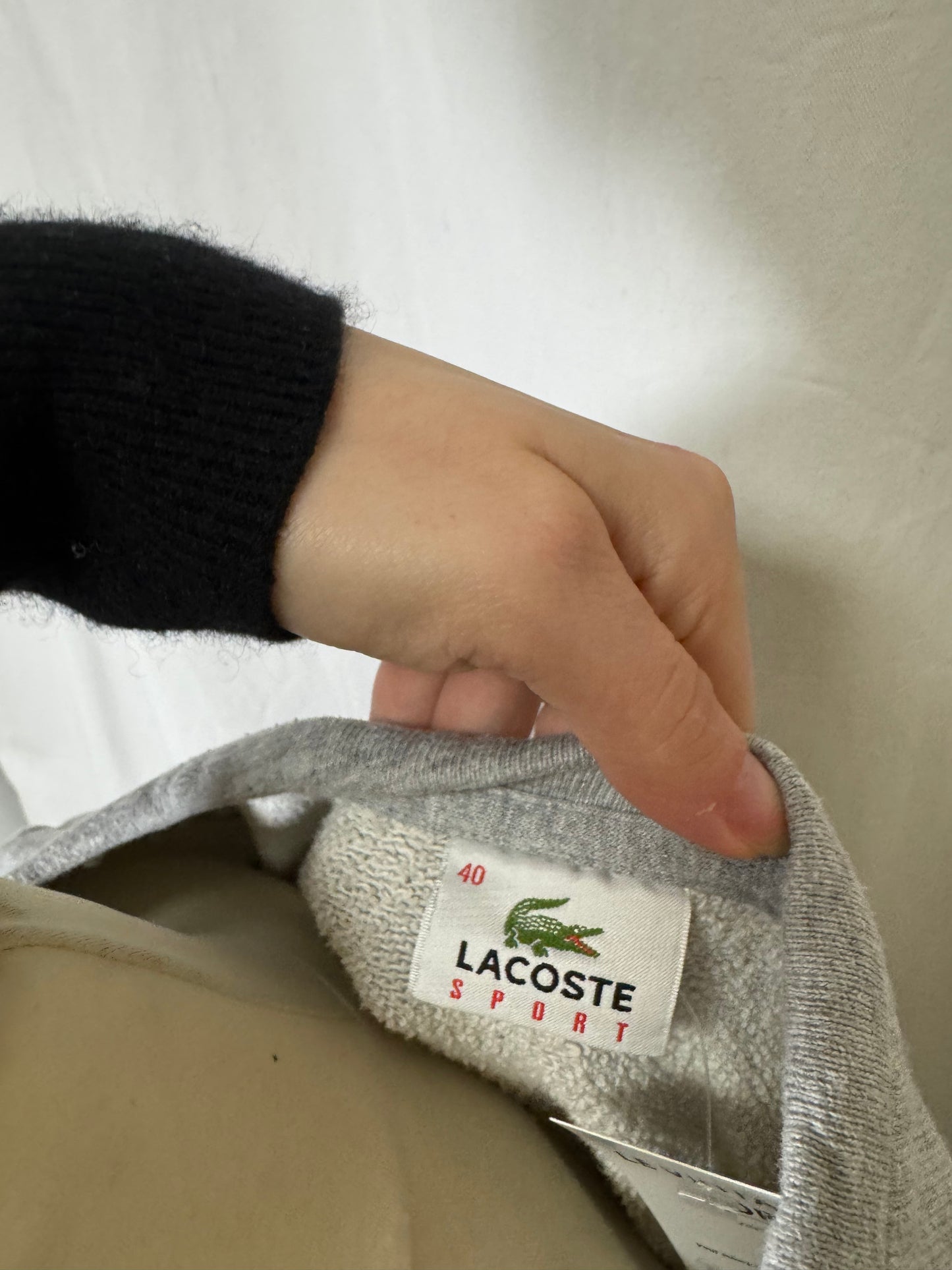 Sweat gris Lacoste