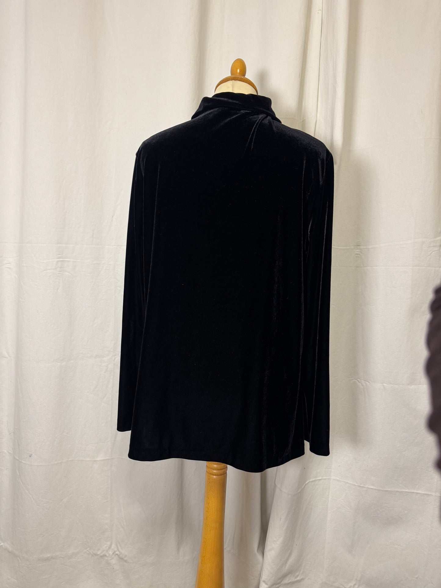 Chemise en velours noir