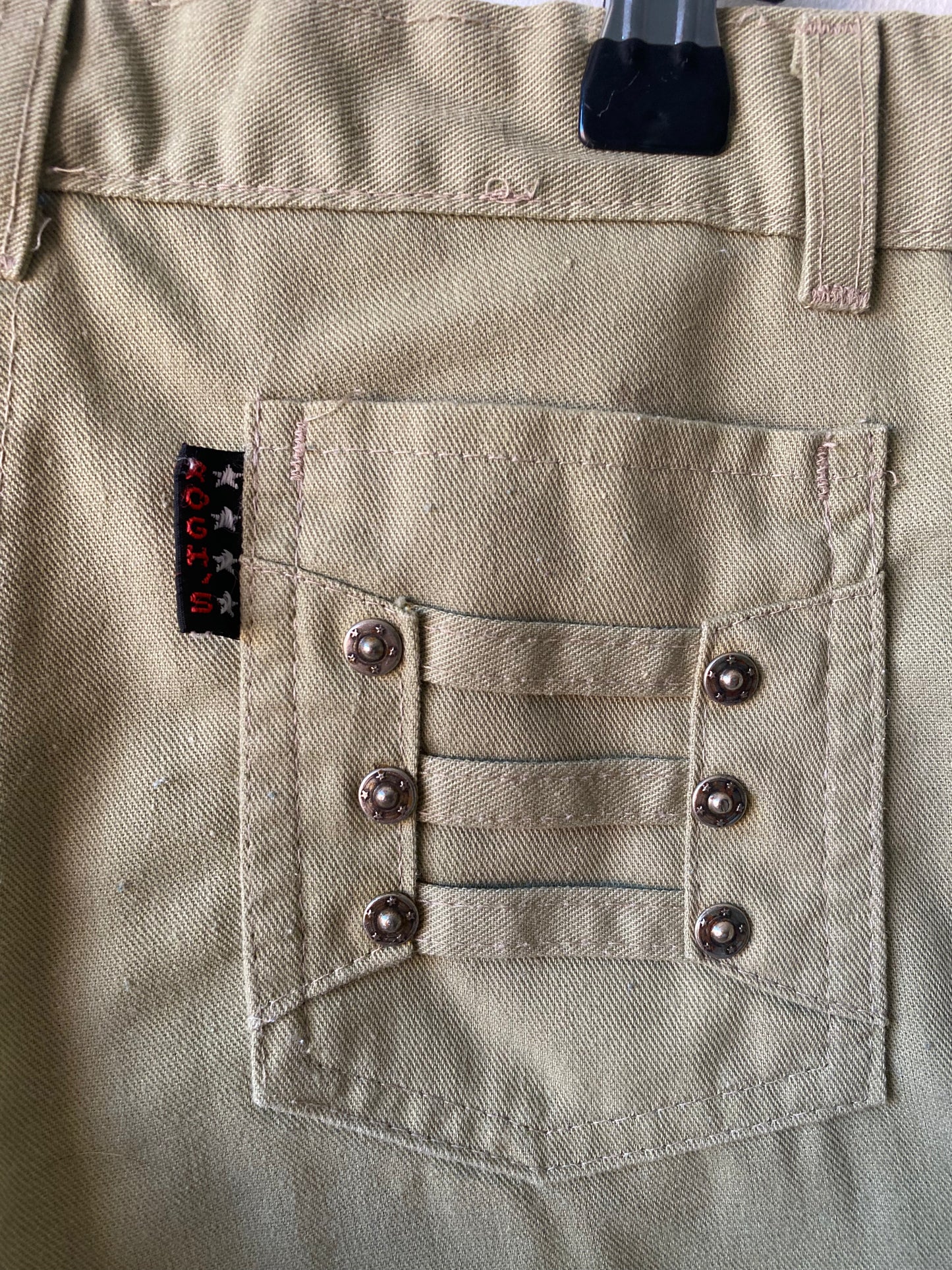 Short kaki 80s