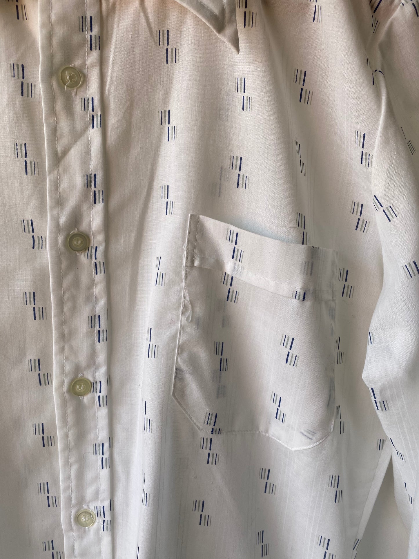 Chemise à motif 70s
