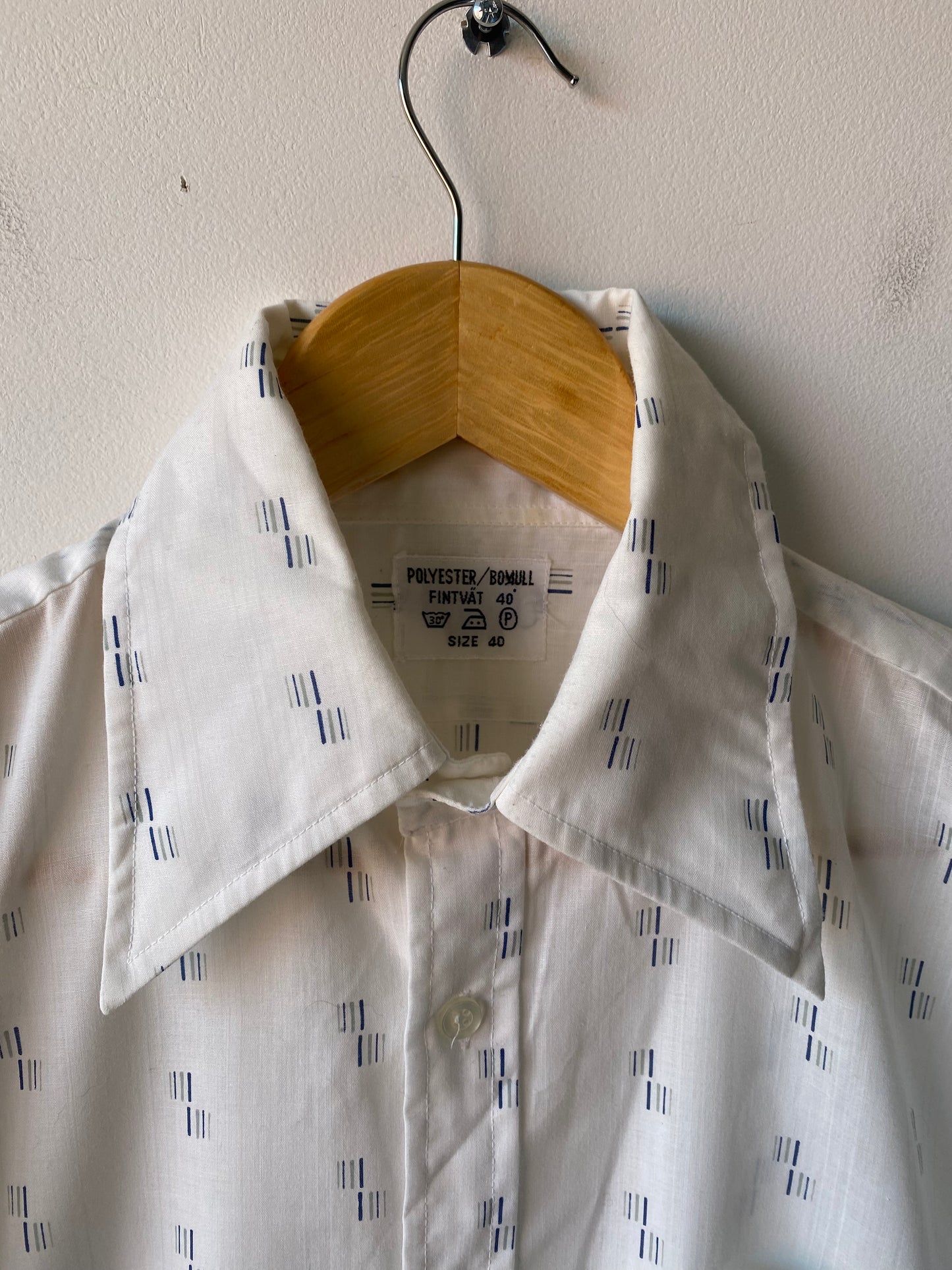 Chemise à motif 70s