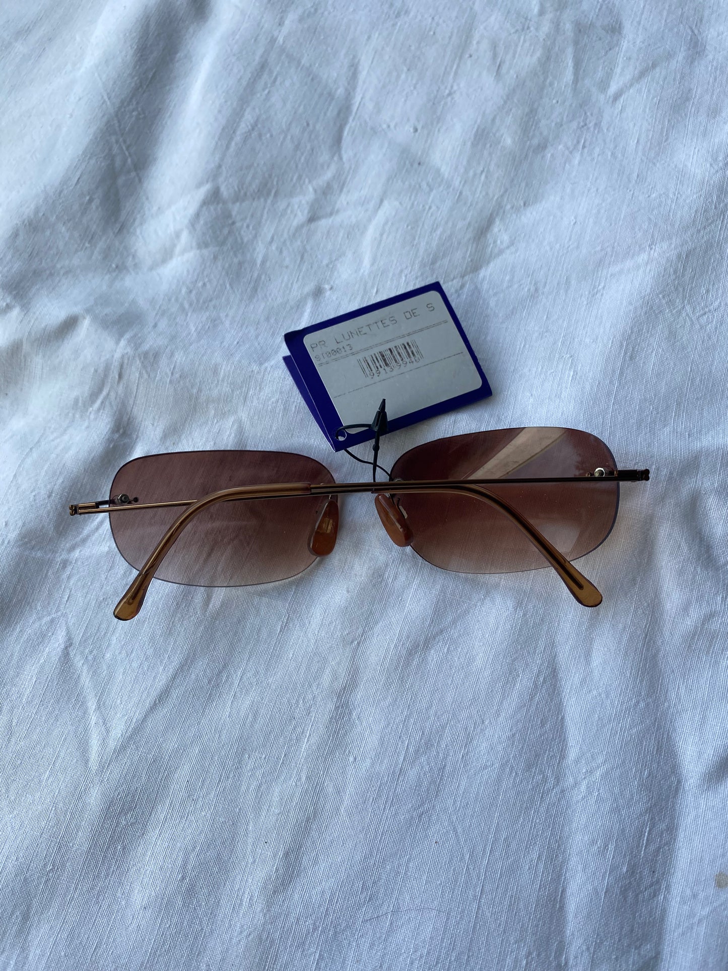 Lunette de soleil marron