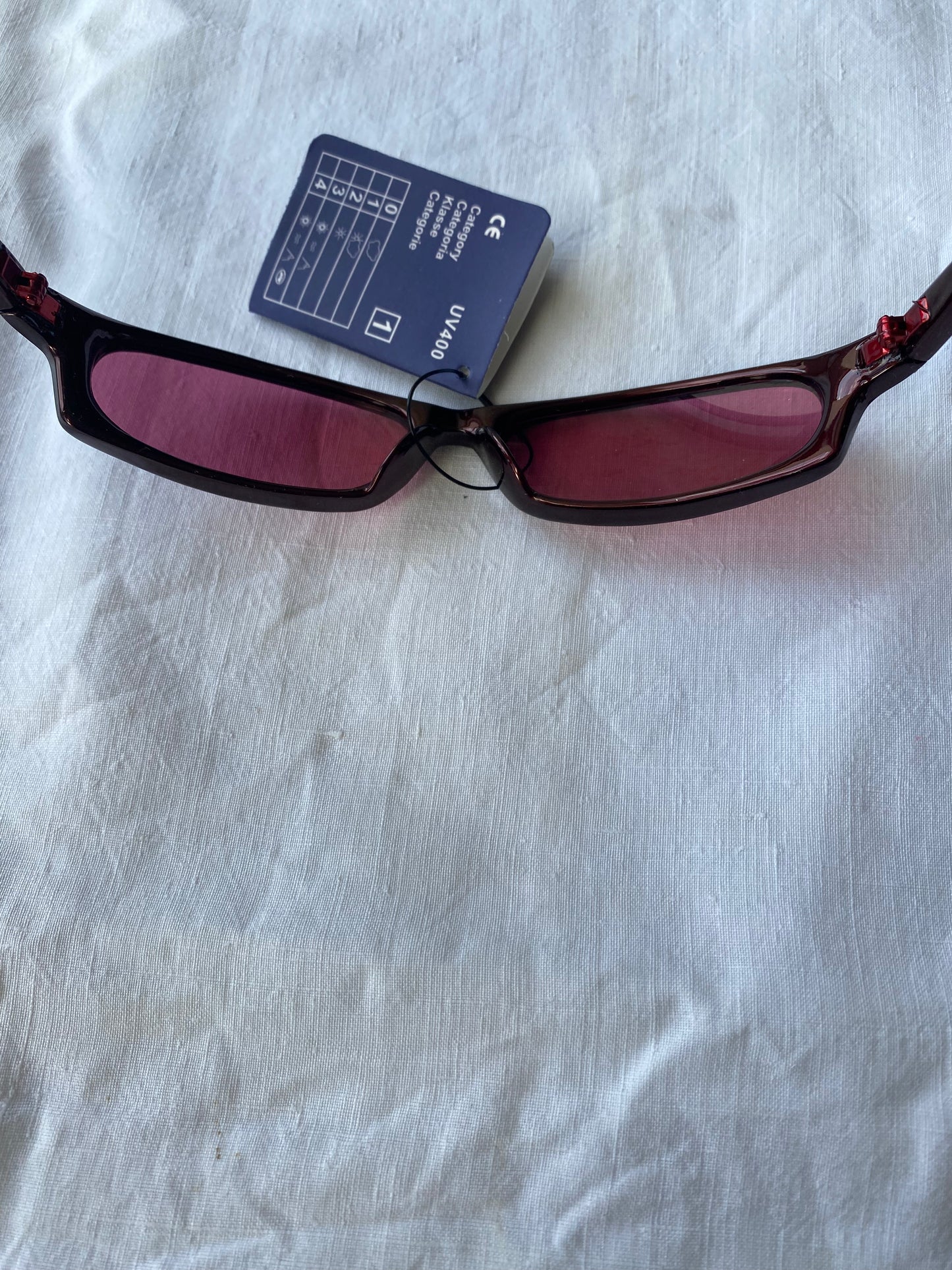 Lunette de soleil rose