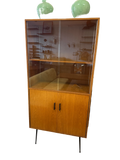 Meuble vitrine scandinave en teck 1970