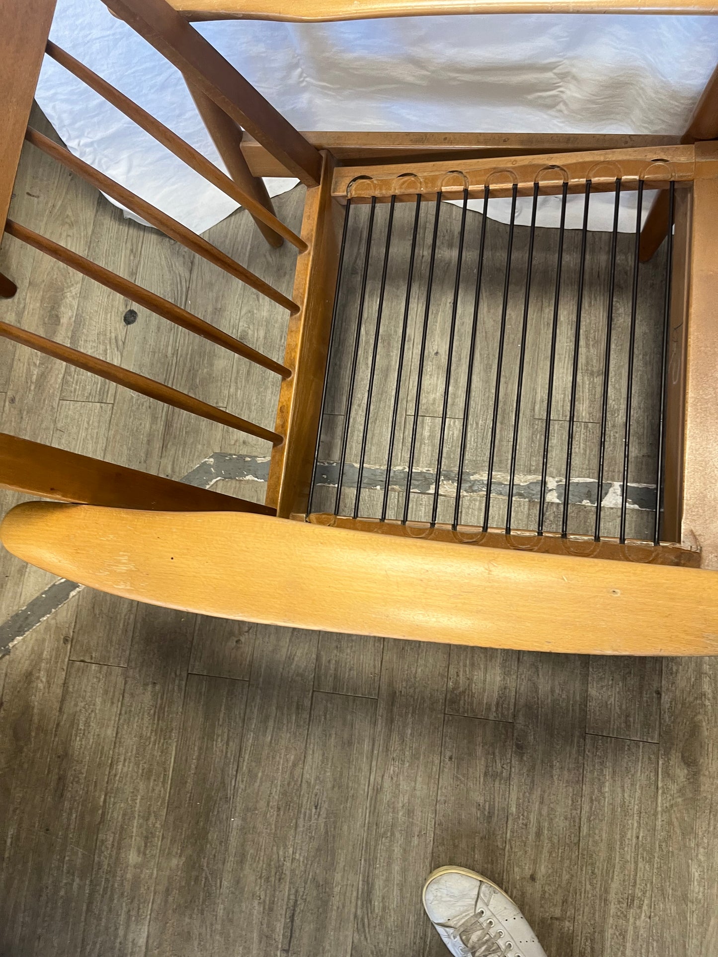 Paire de fauteuils scandinaves en hêtre années 70’s