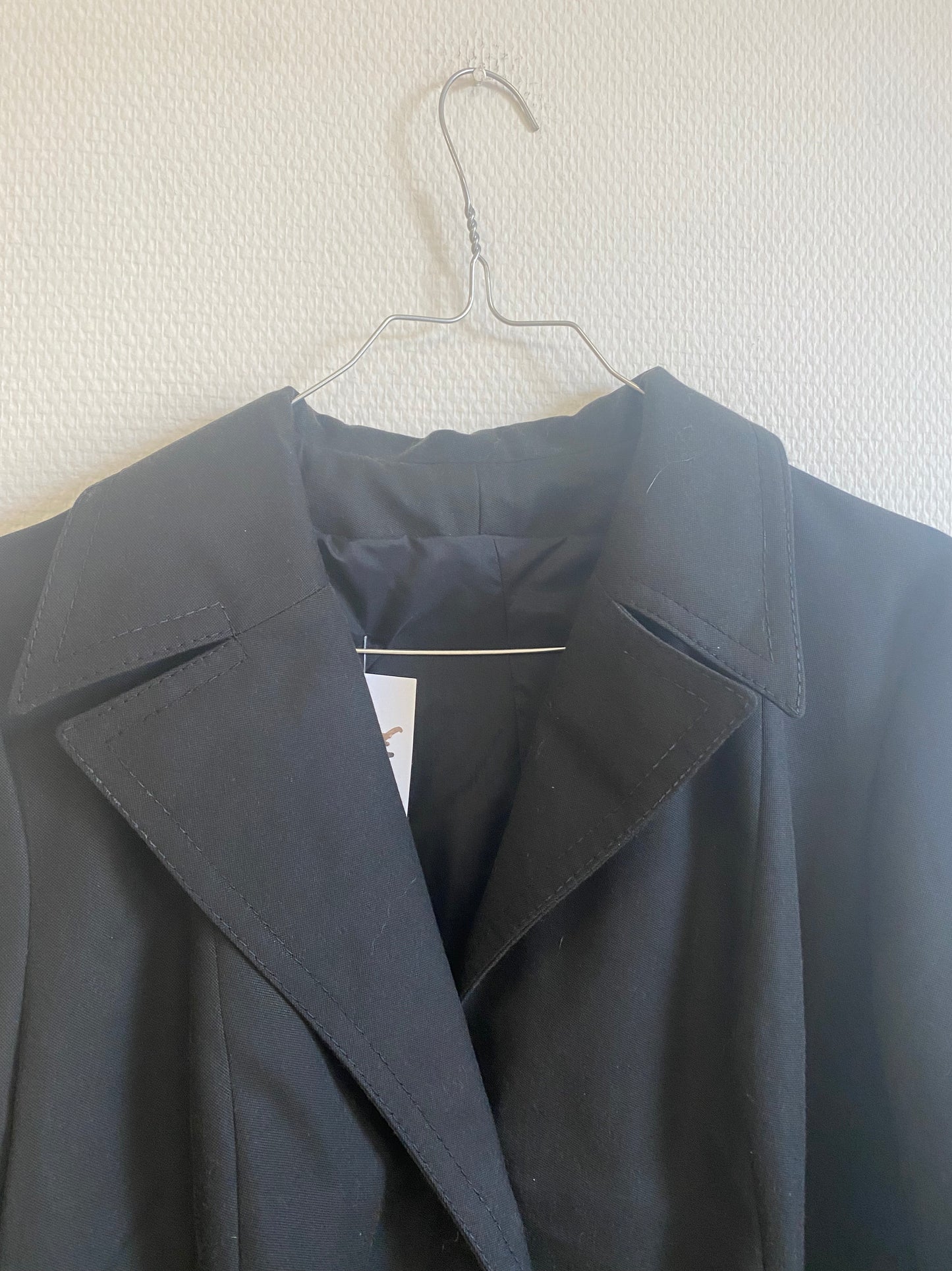 Trench-coat noir 70s