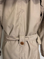 Trench-coat court Aigle