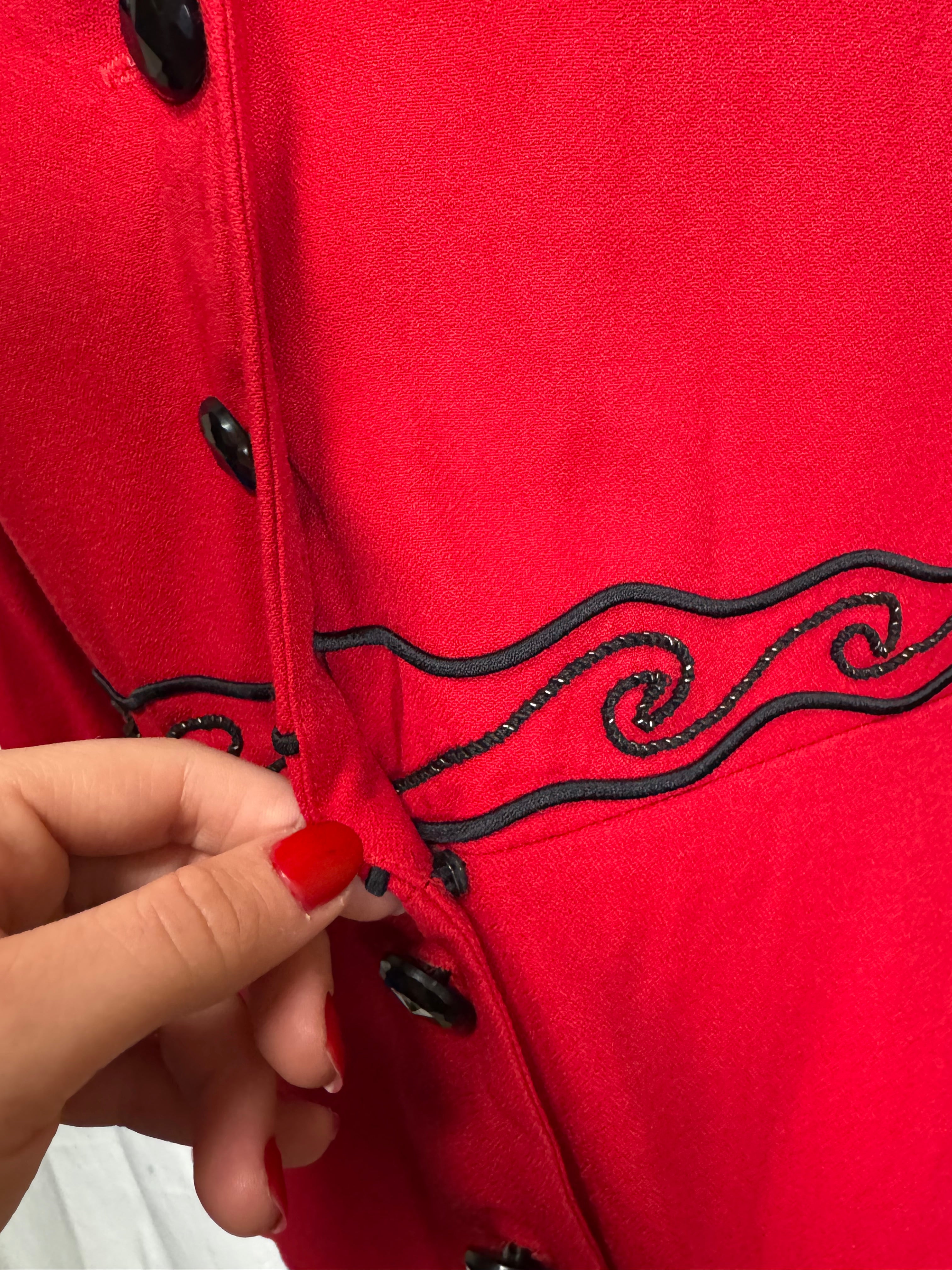 Chemise brodée rouge