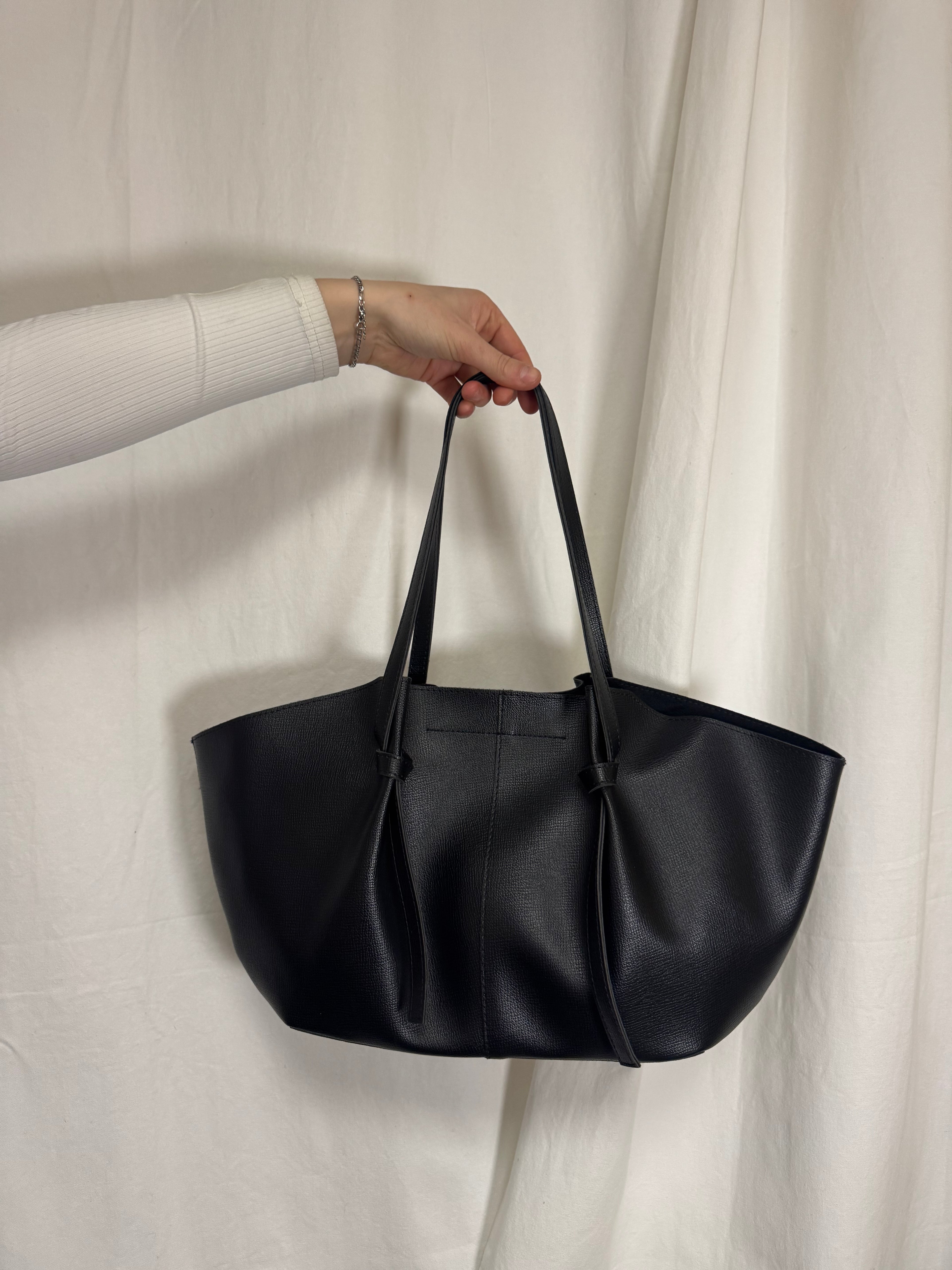 Sac à main noir Foggia