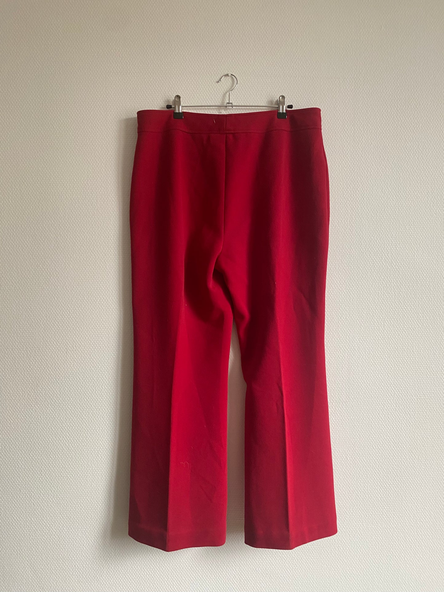 Pantalon rouge 70s