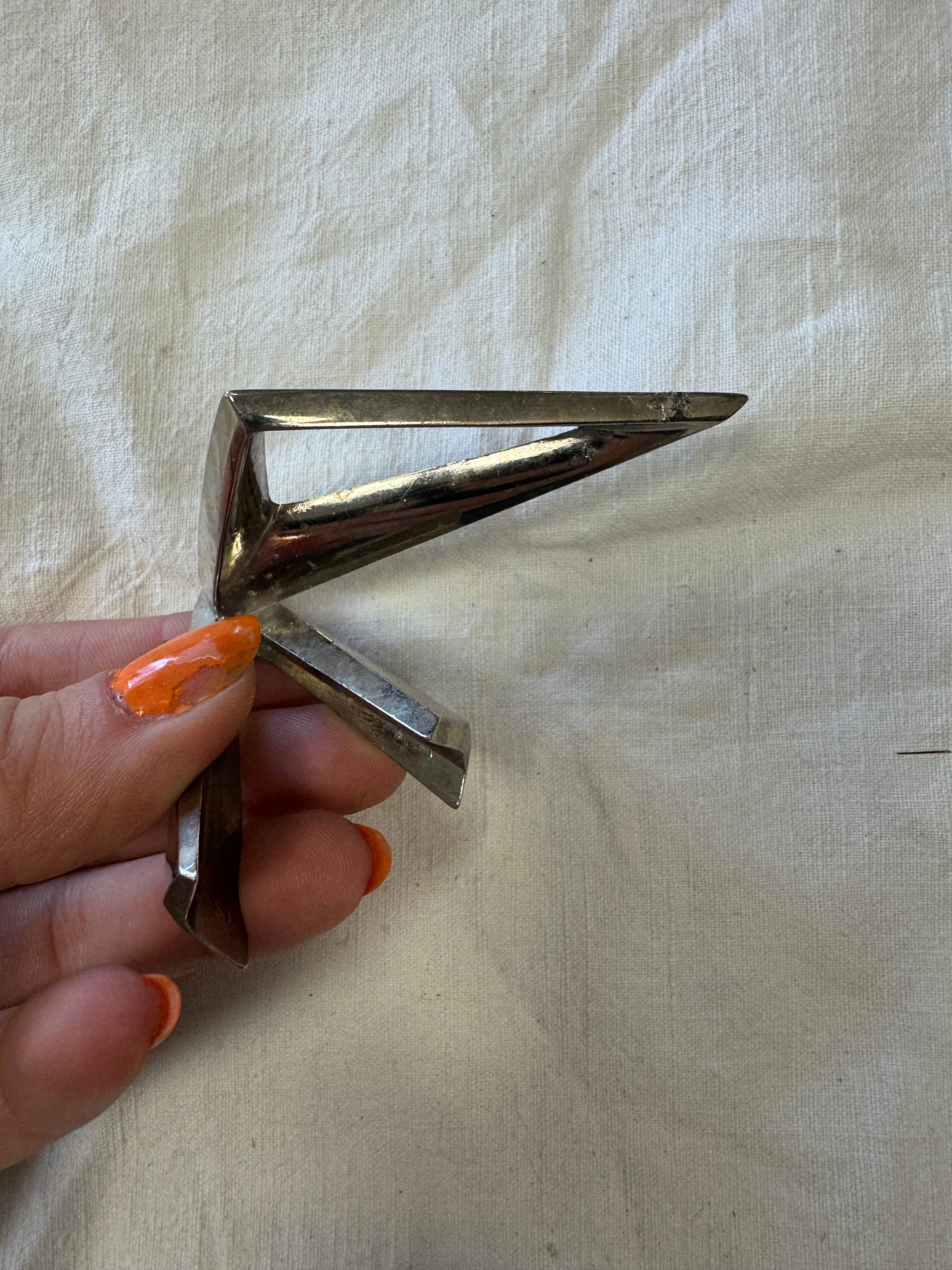 Présentoir à parfum Mugler