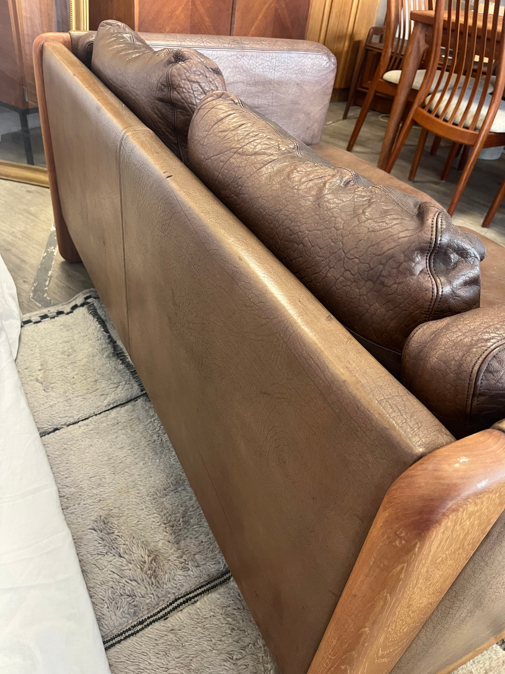 Banquette scandinave en teck massif et cuir 1970