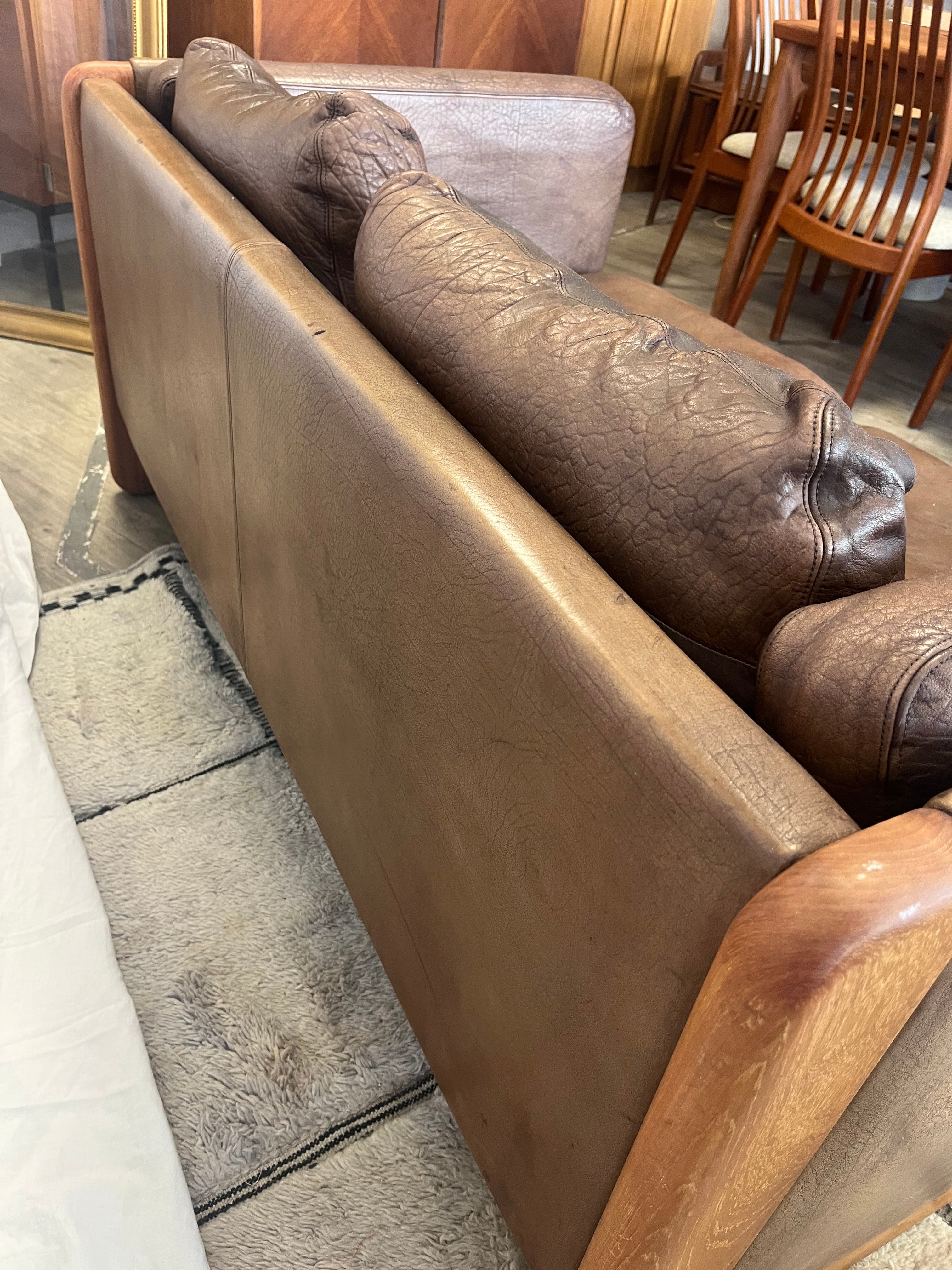 Banquette scandinave en teck massif et cuir 1970