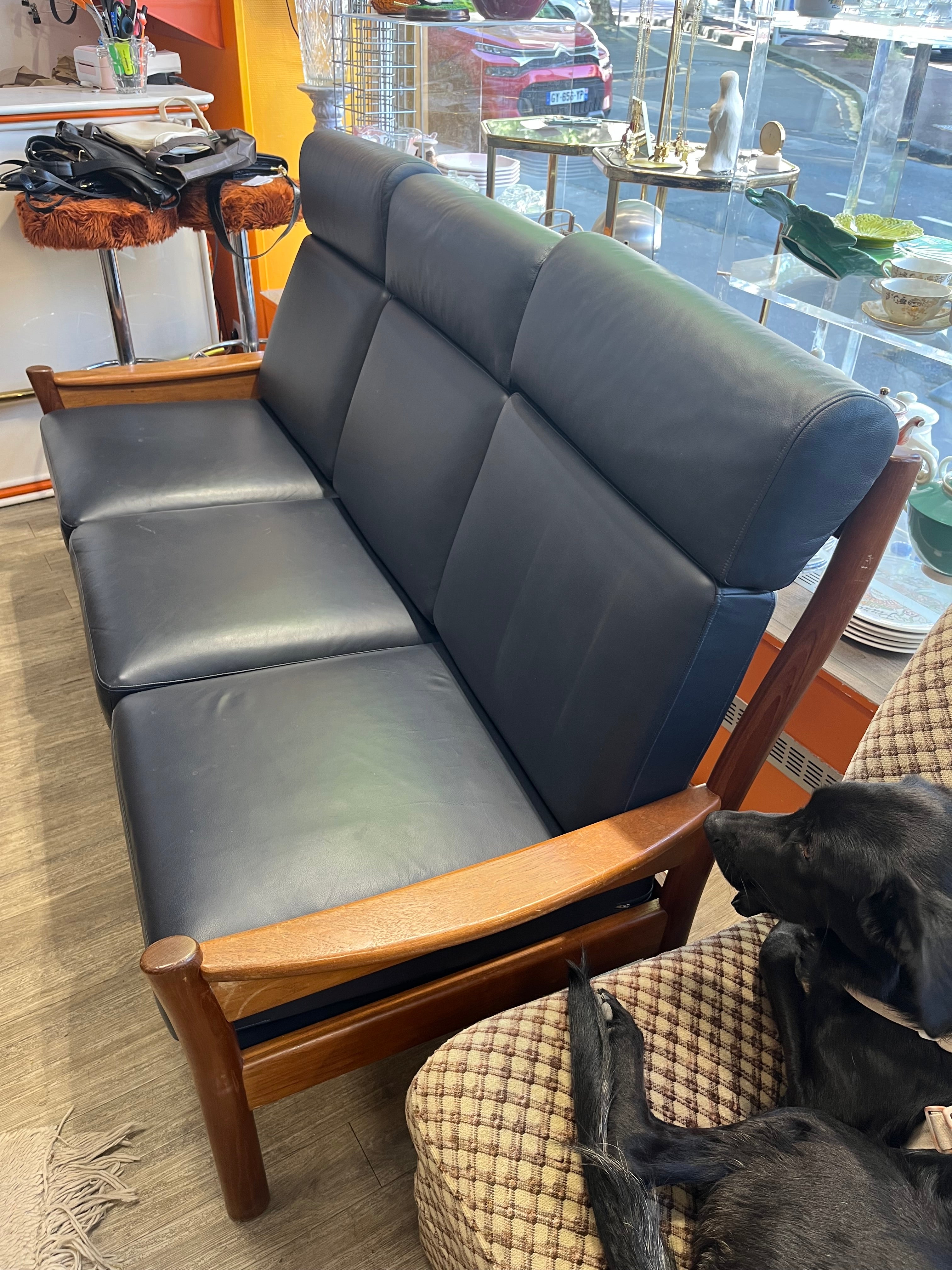 Banquette scandinave en teck massif et Skaï 1970