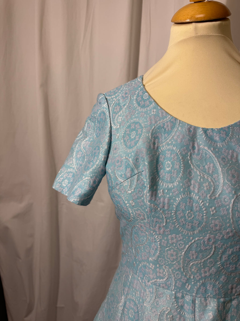 Robe brocard 70s