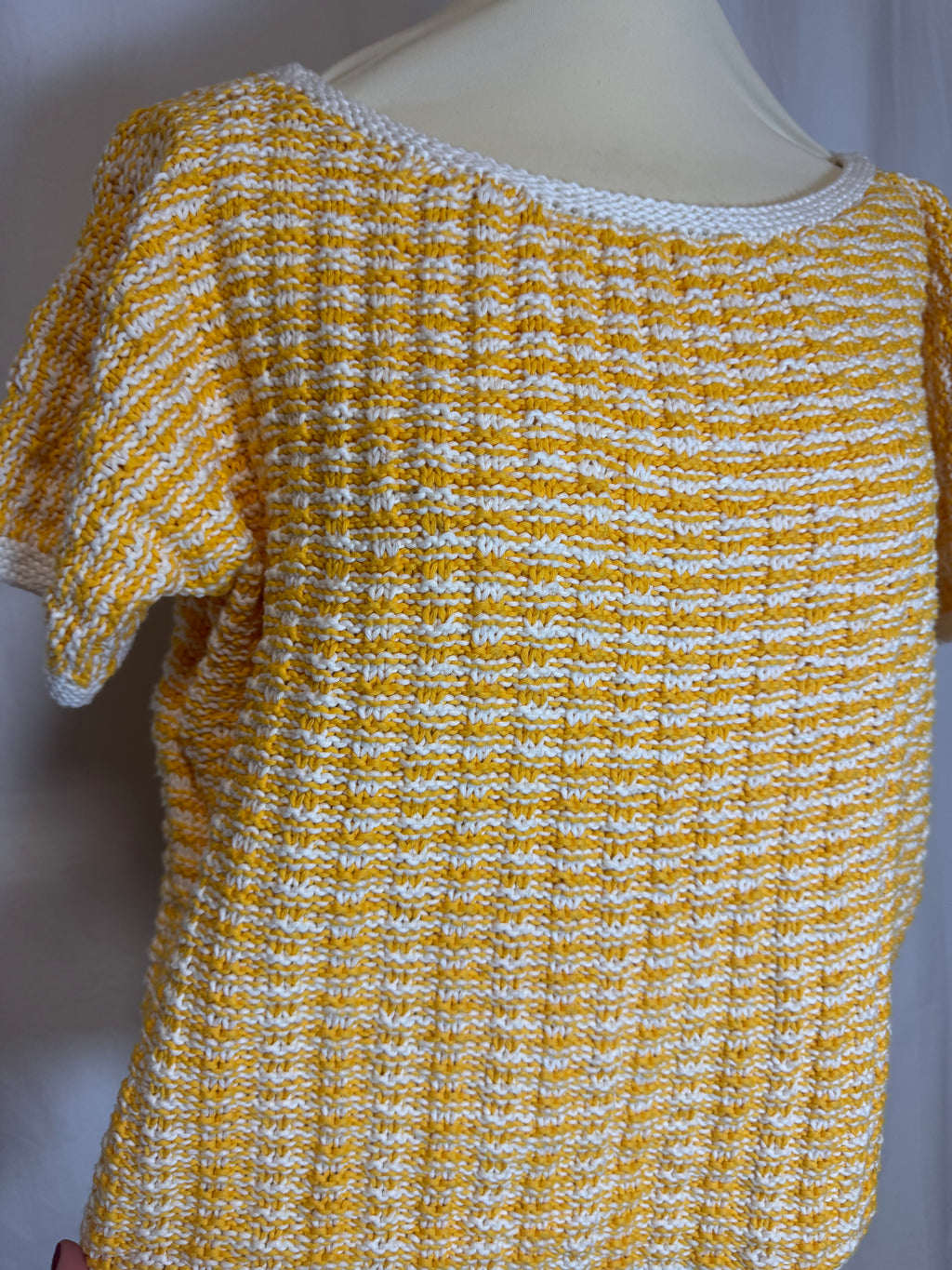 Pull jaune 80s
