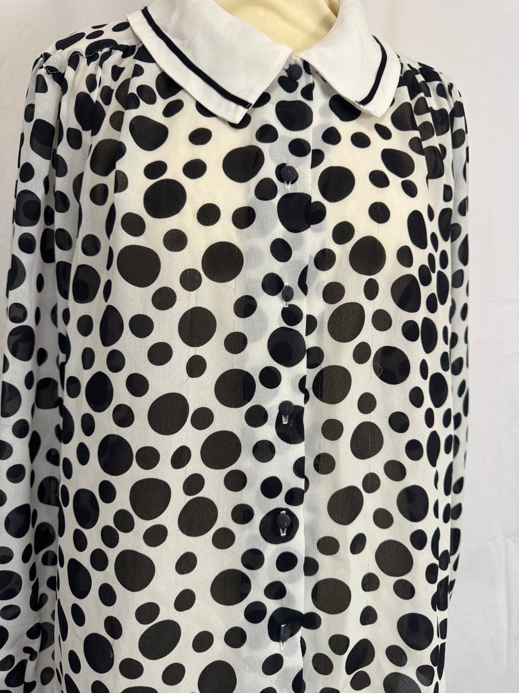 Chemise à pois