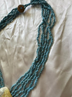 Collier bleu 90s