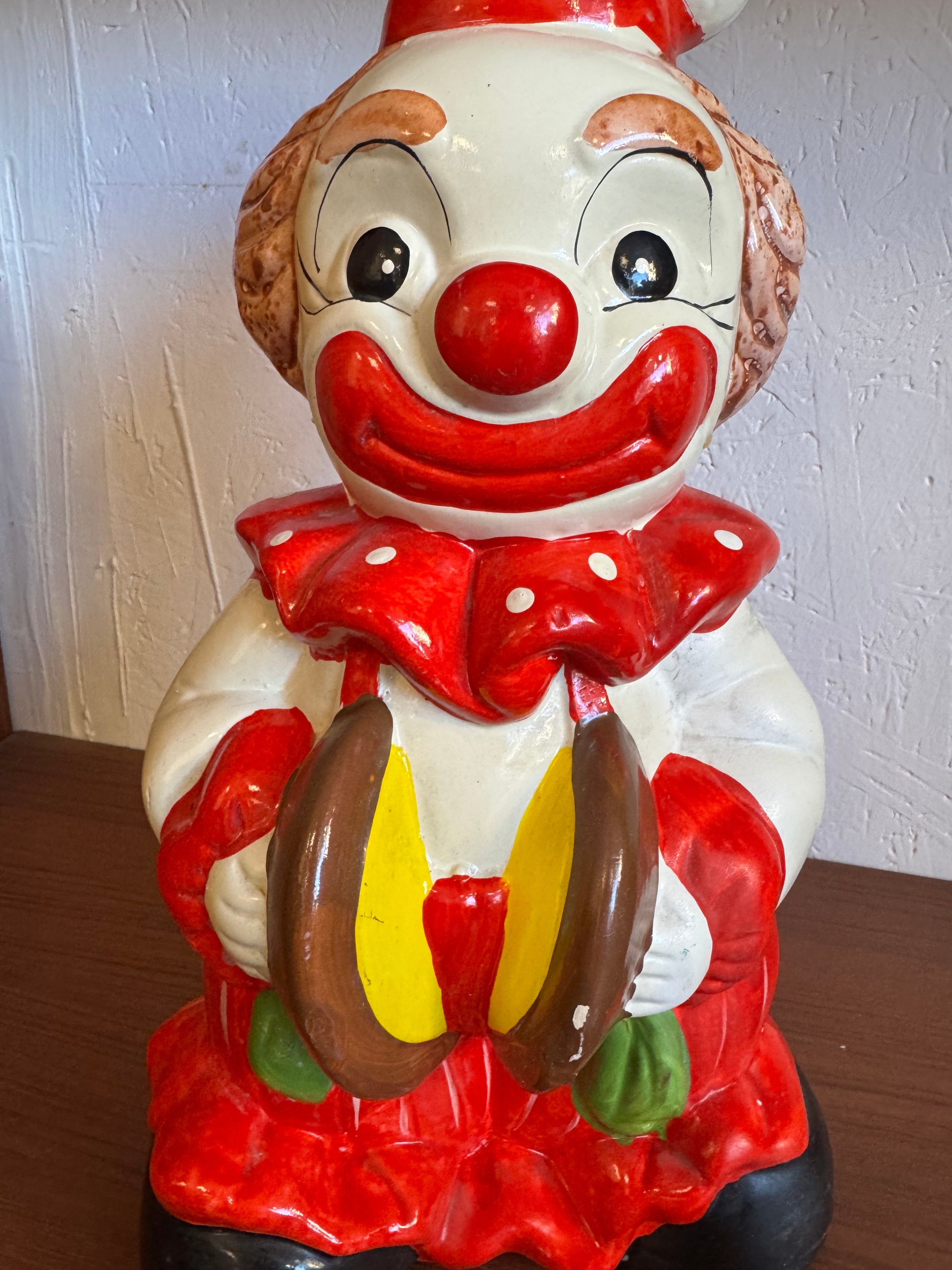 Tirelire clown en céramique