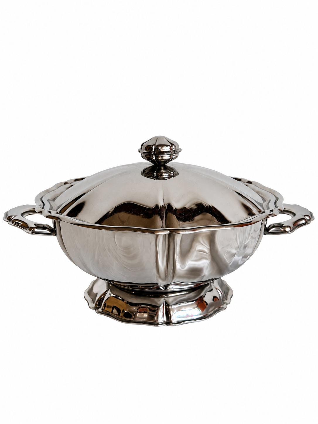 Soupière en métal