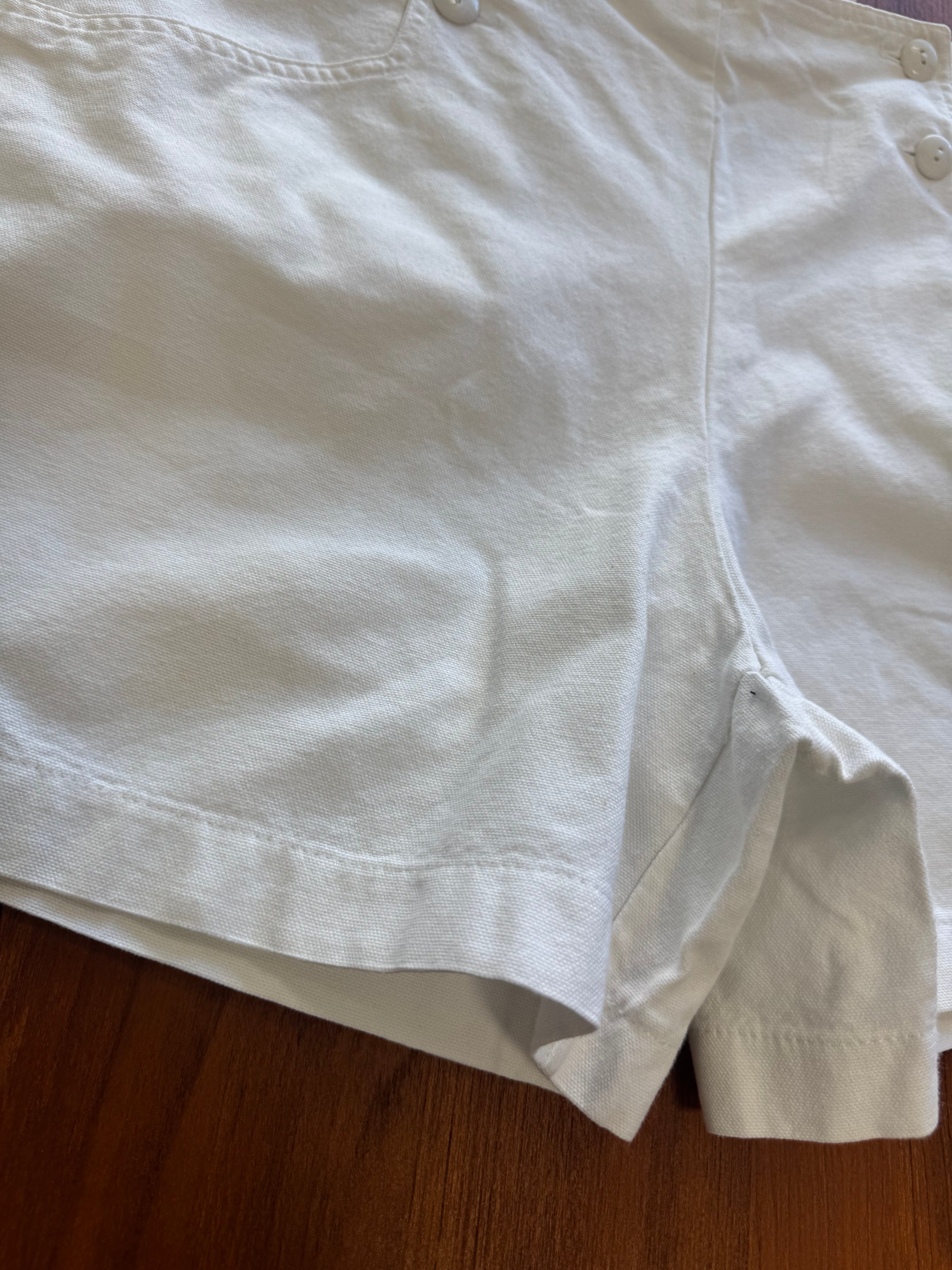 Short blanc
