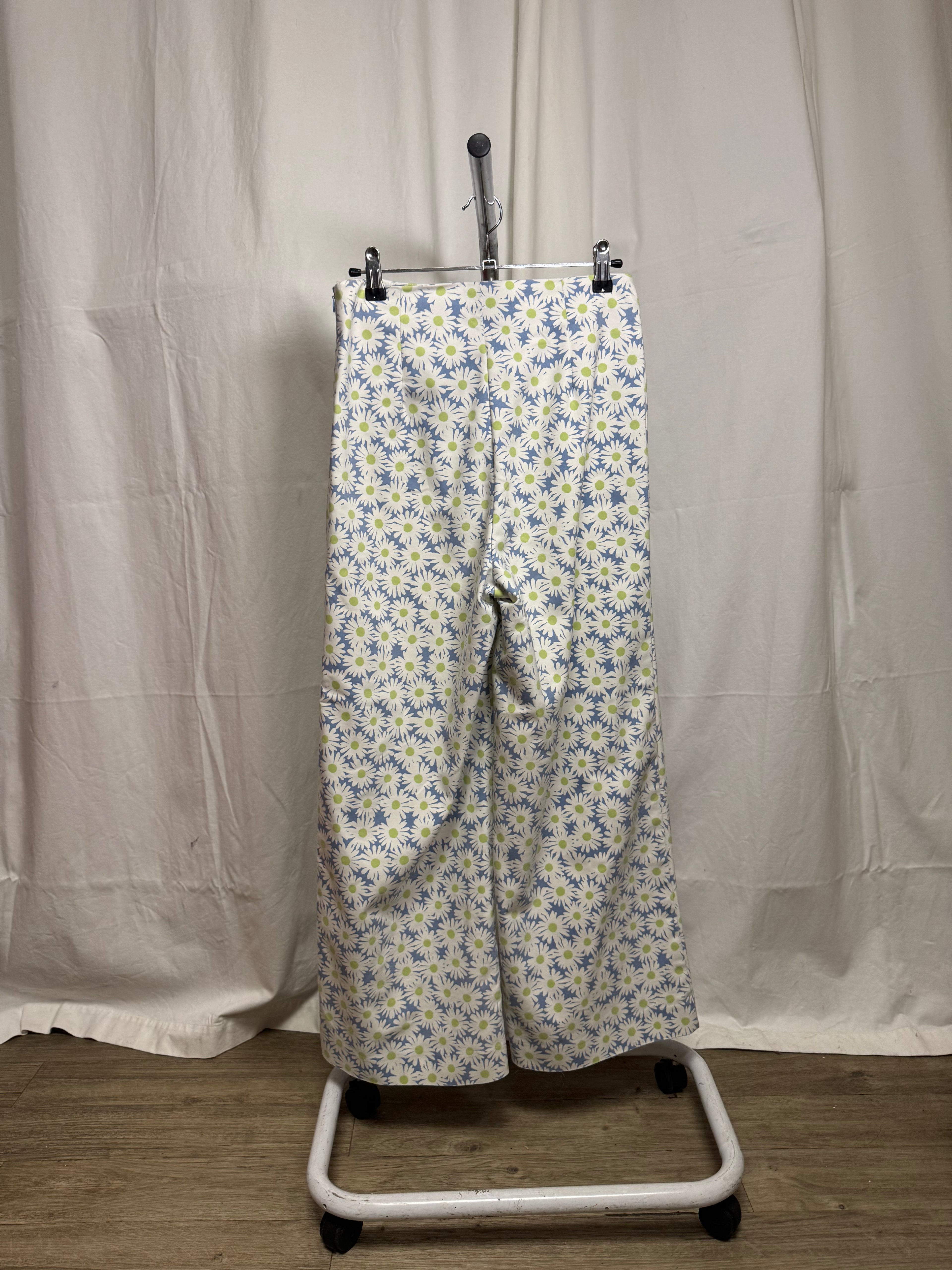 Pantalon à fleurs