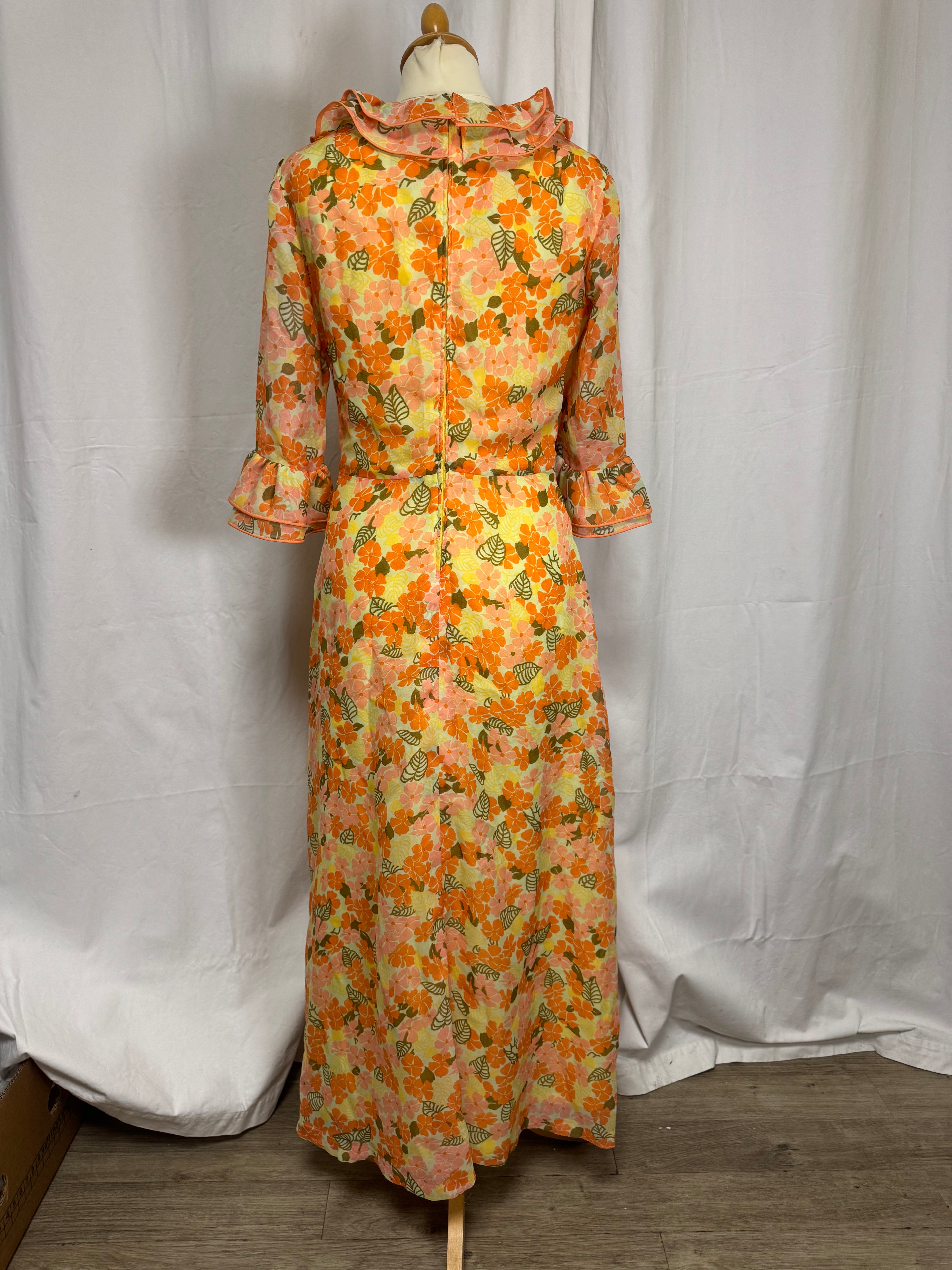Robe à fleurs 70s
