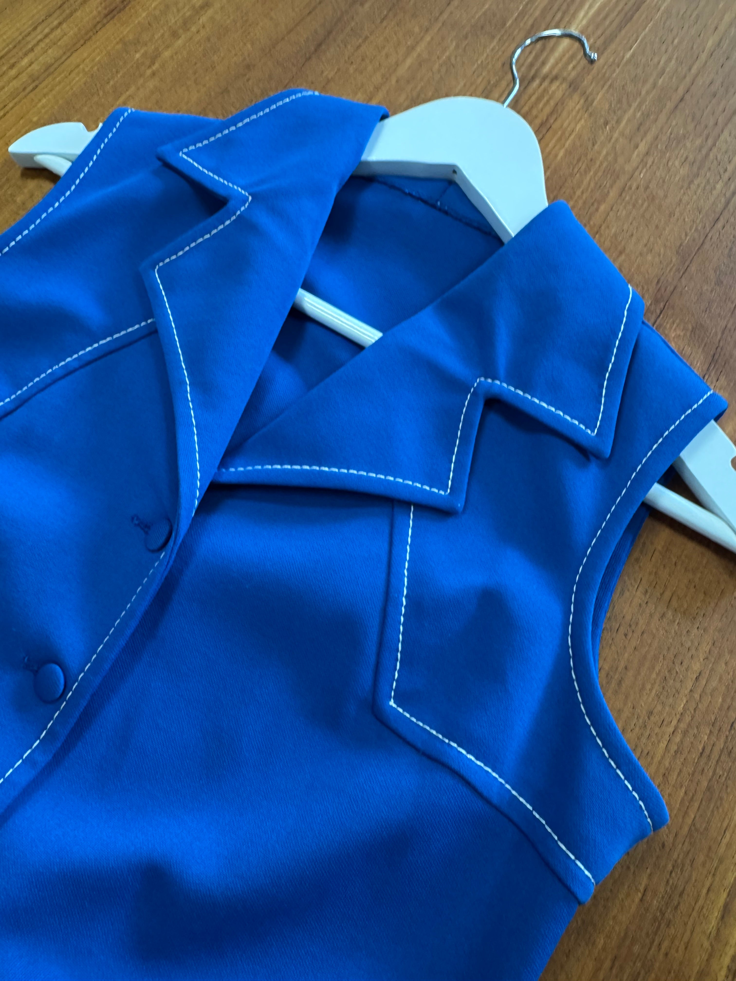 Blouse bleu 70s