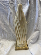 Statue de la vierge en résine