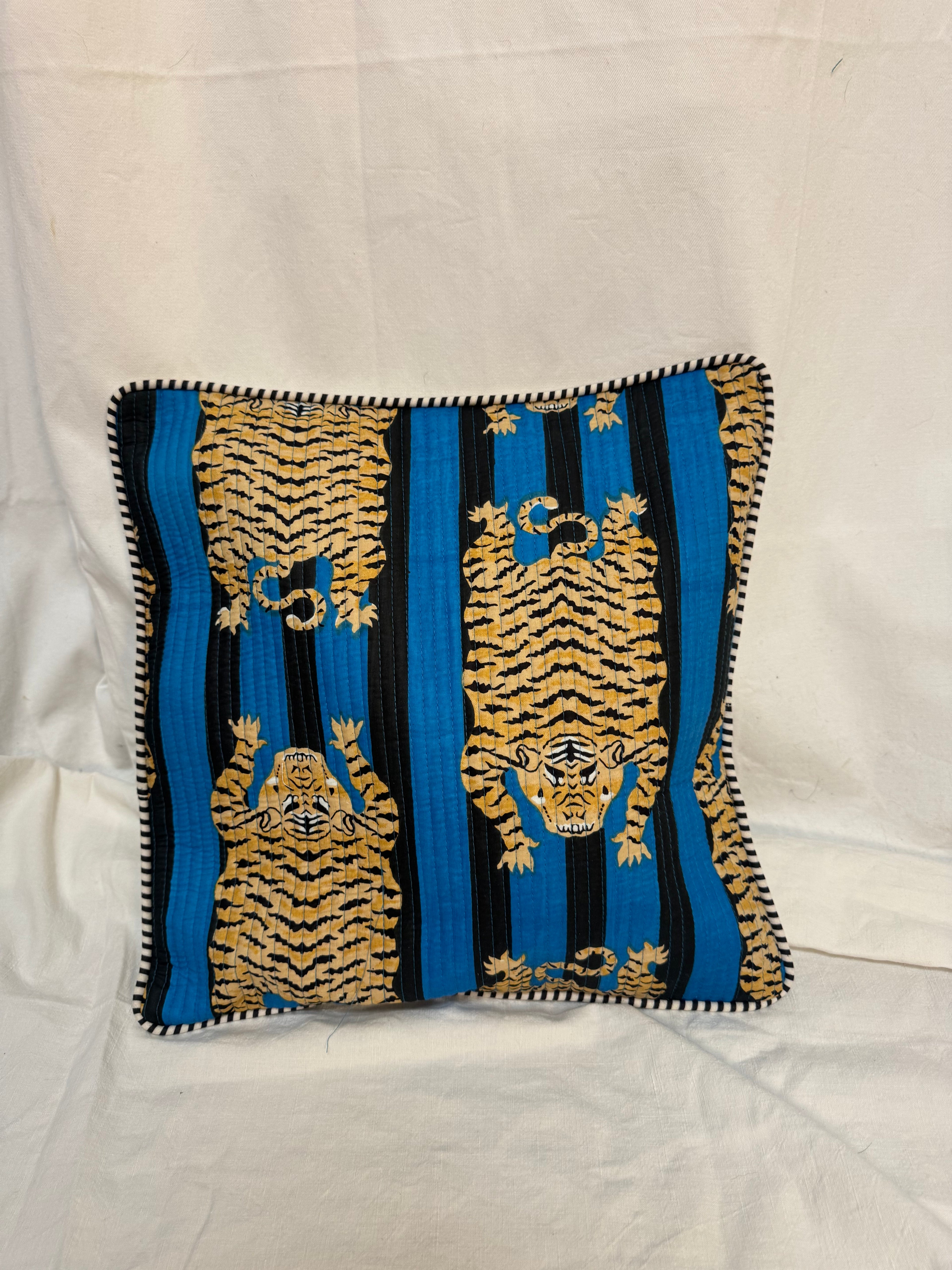 Housse de coussin indienne