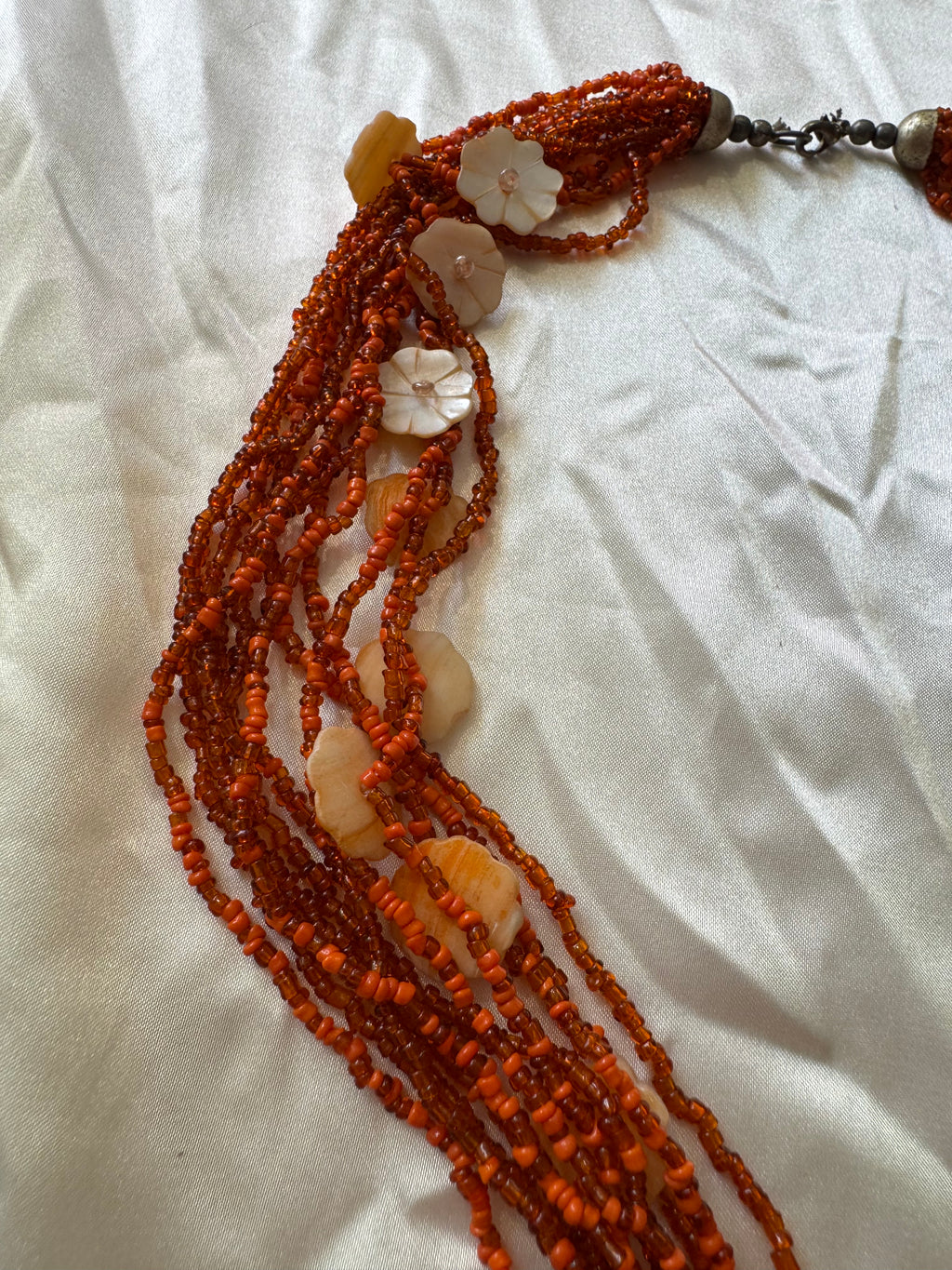 Collier orange 90s