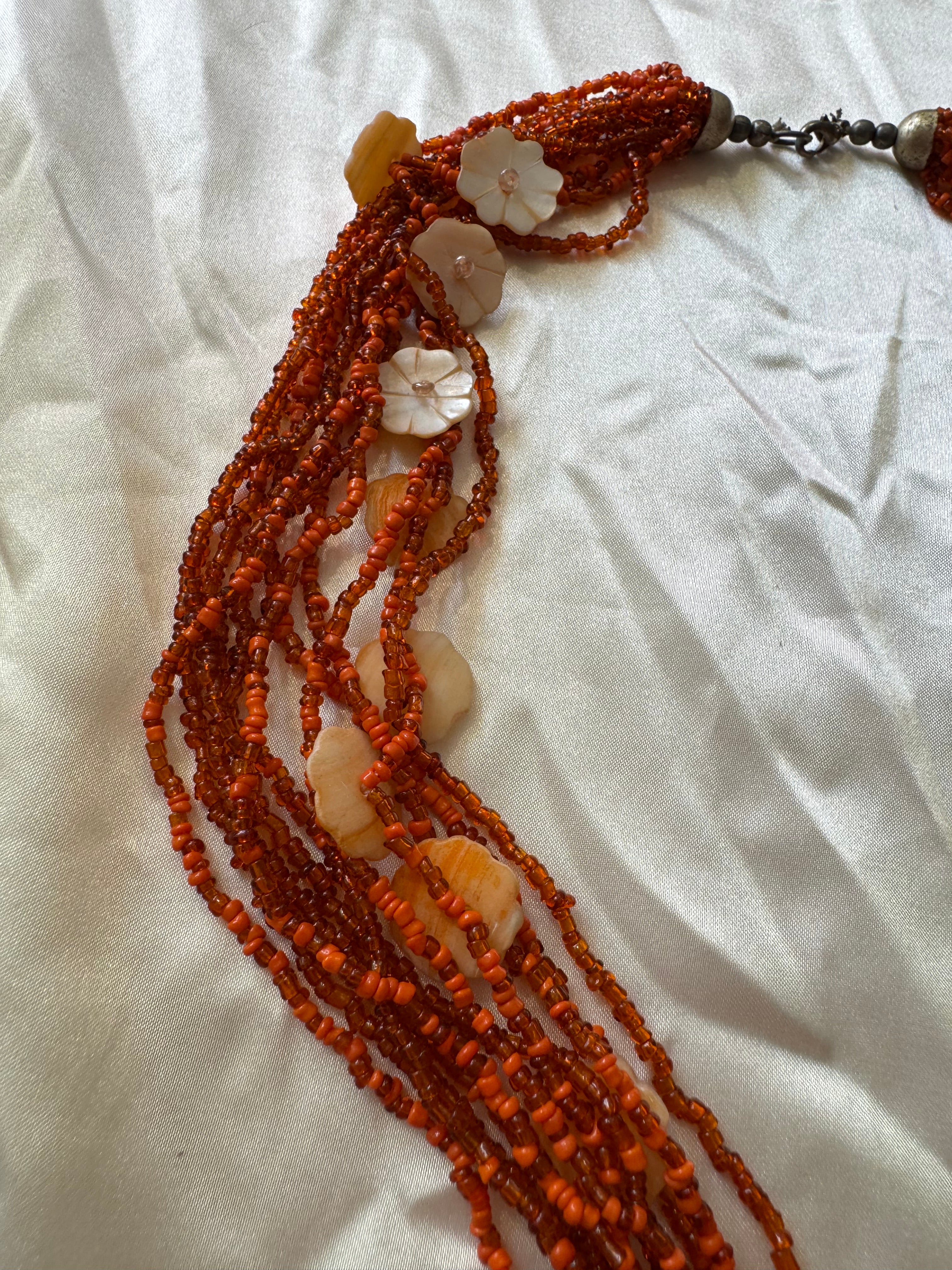 Collier orange 90s