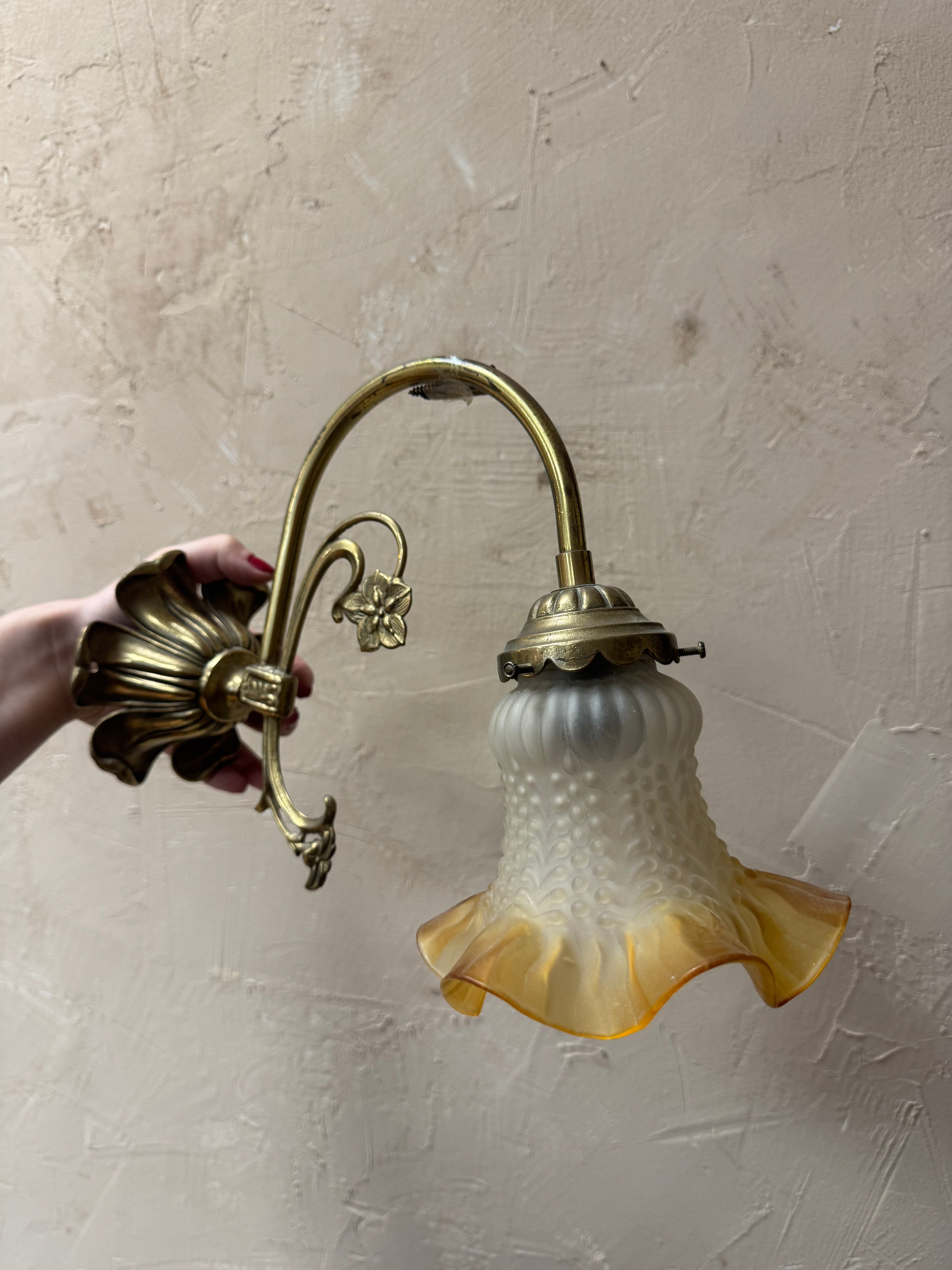 Applique murales tulipe