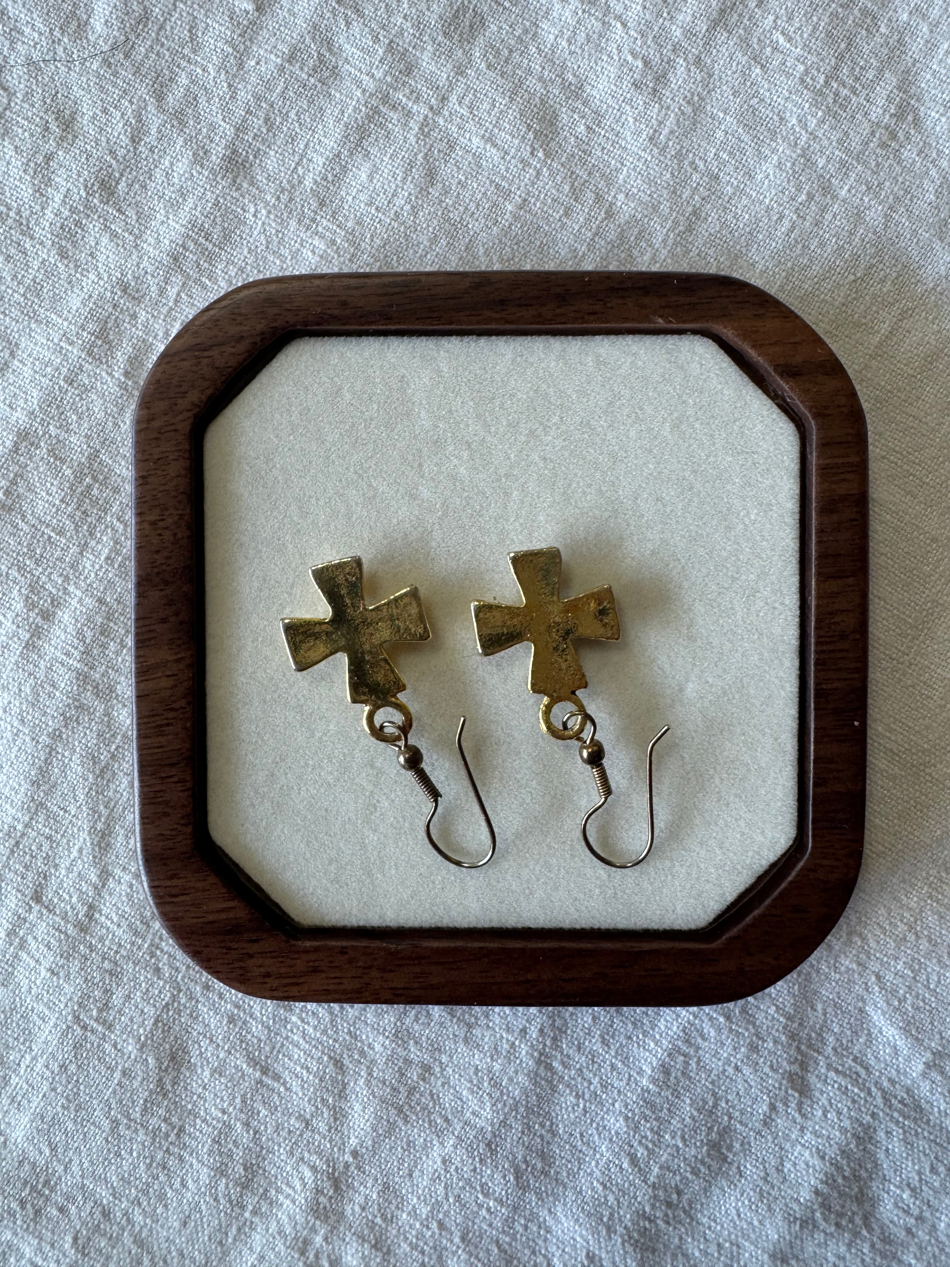 Boucles d'oreilles croix