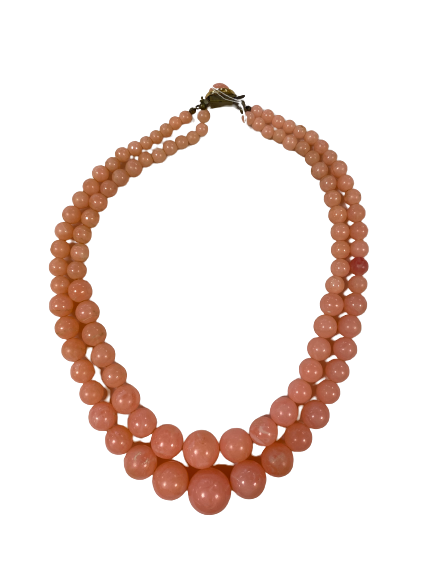 Collier rose 1960