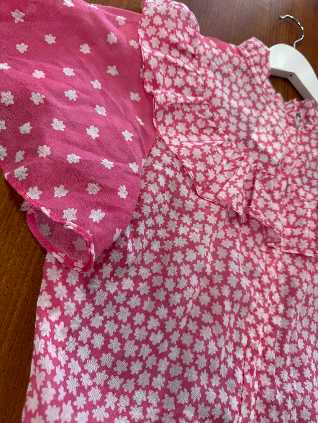 Blouse courte à fleurs