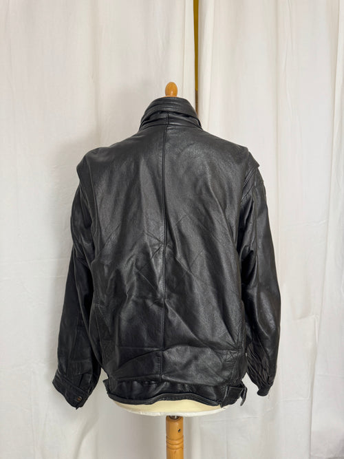 Veste en cuir noir