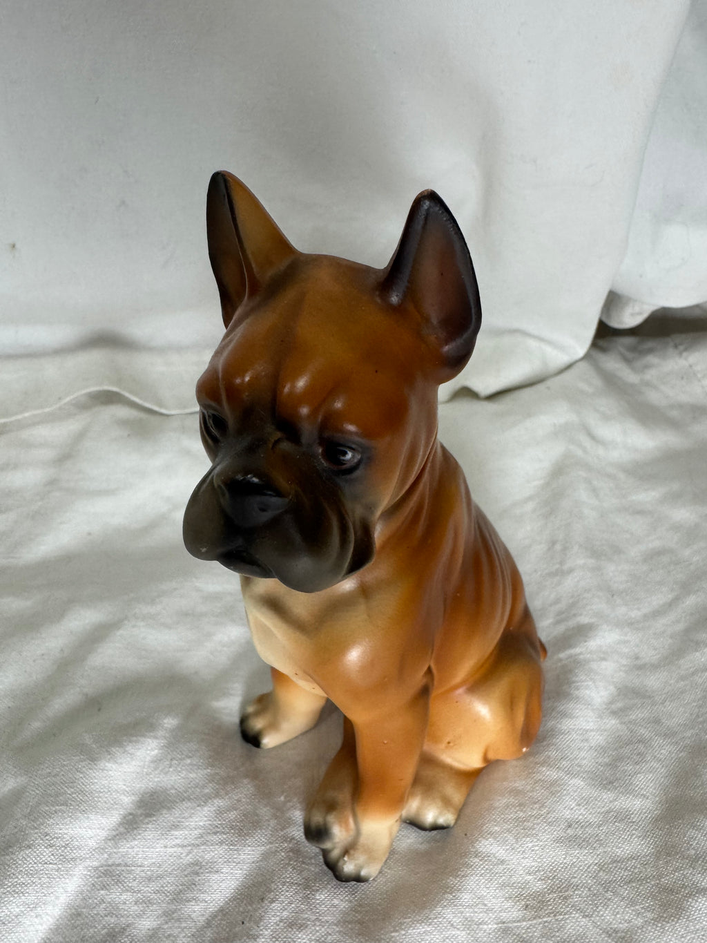 Chien en céramique