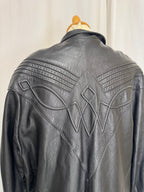 Veste en cuir brodée