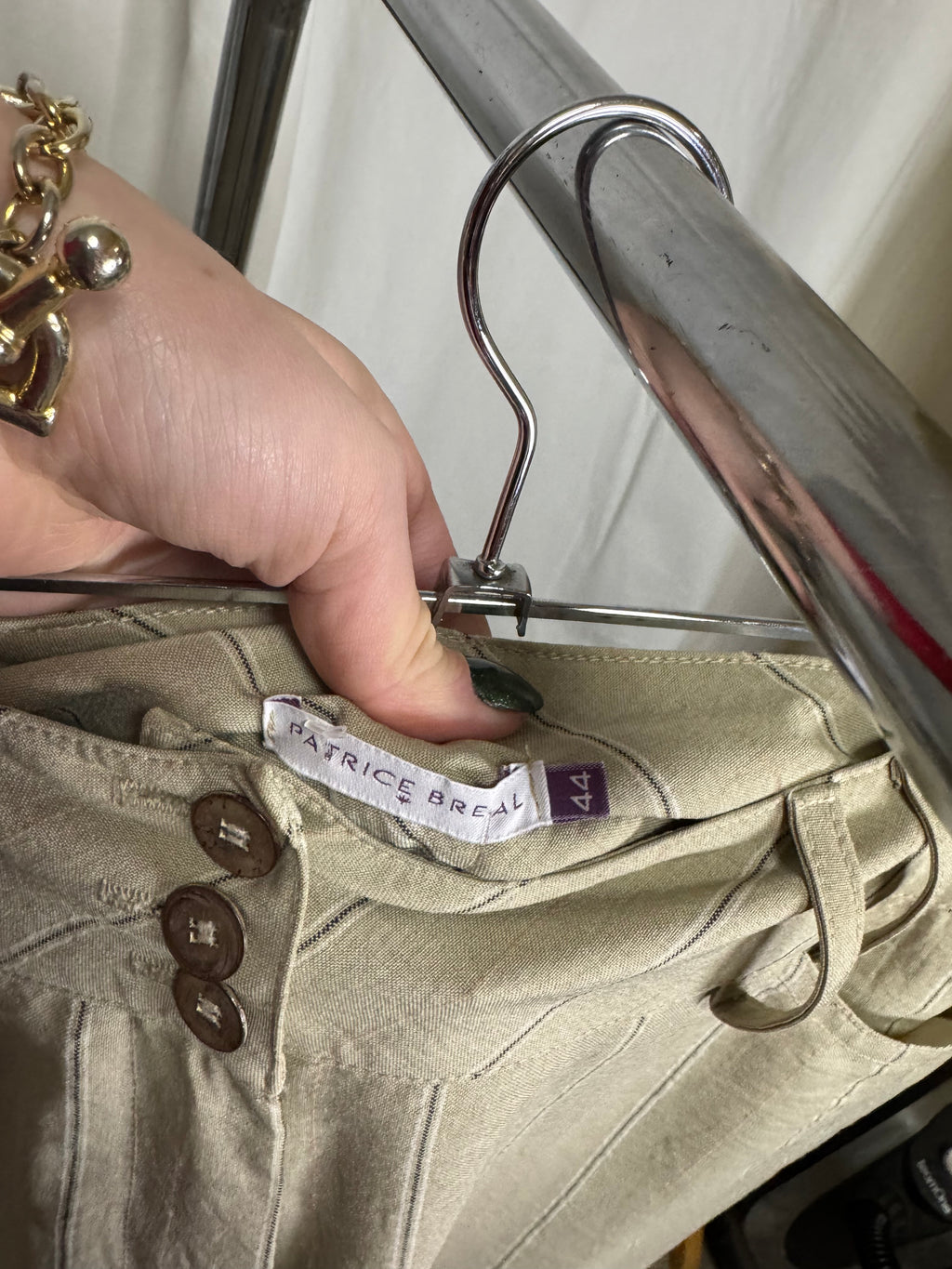 Pantalon beige à rayures