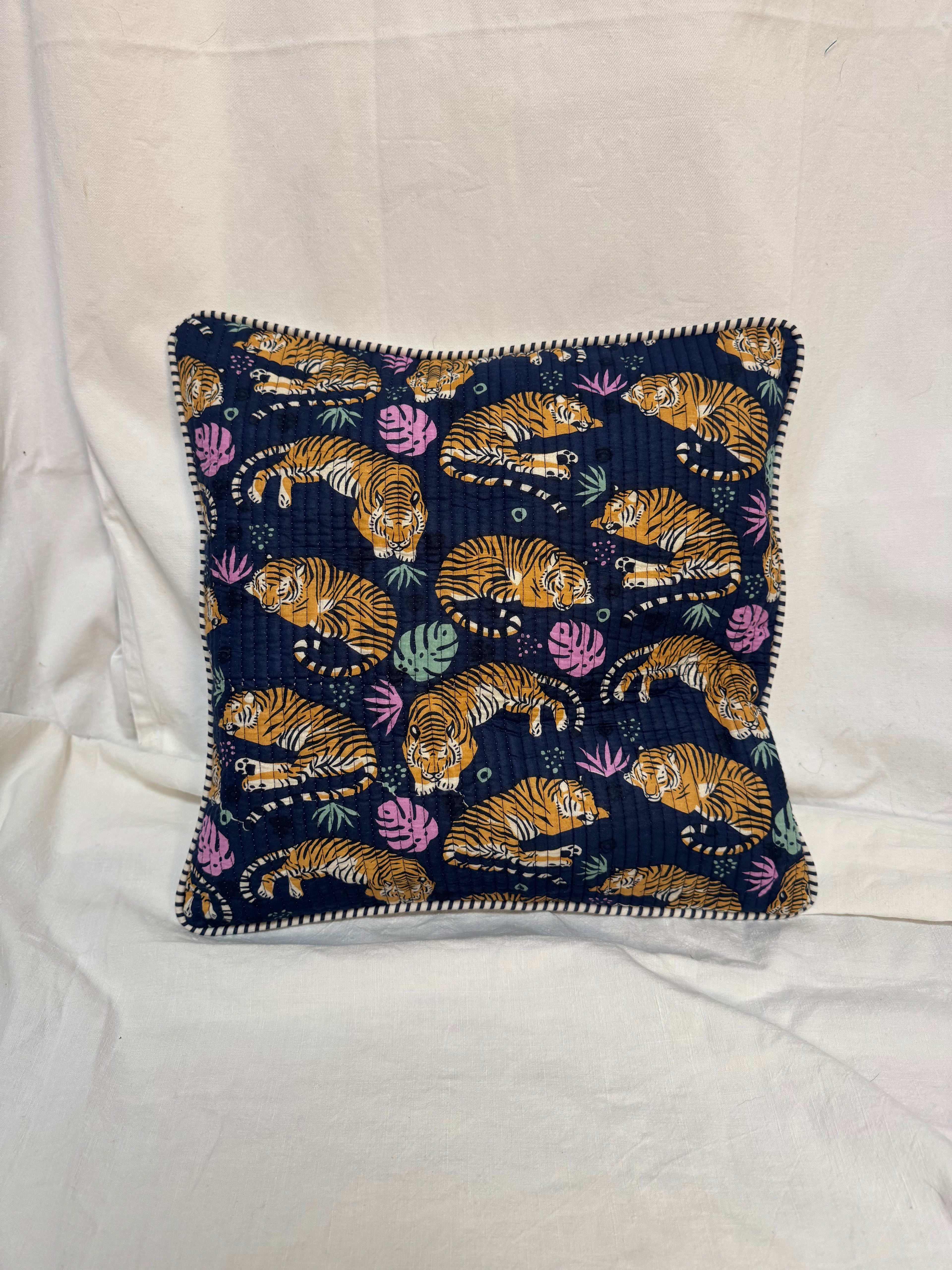 Housse de coussin indienne
