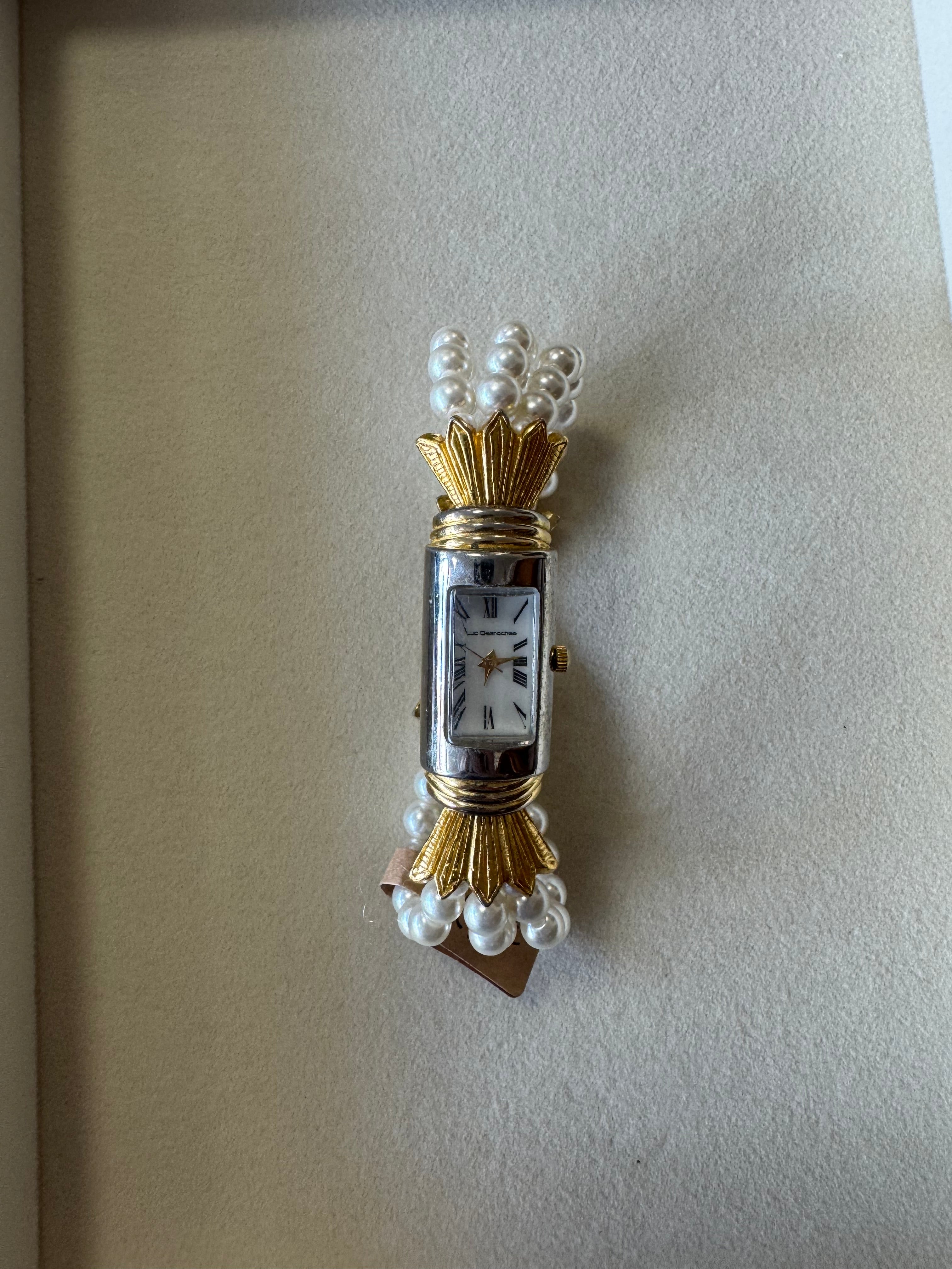 Montre trois rangs